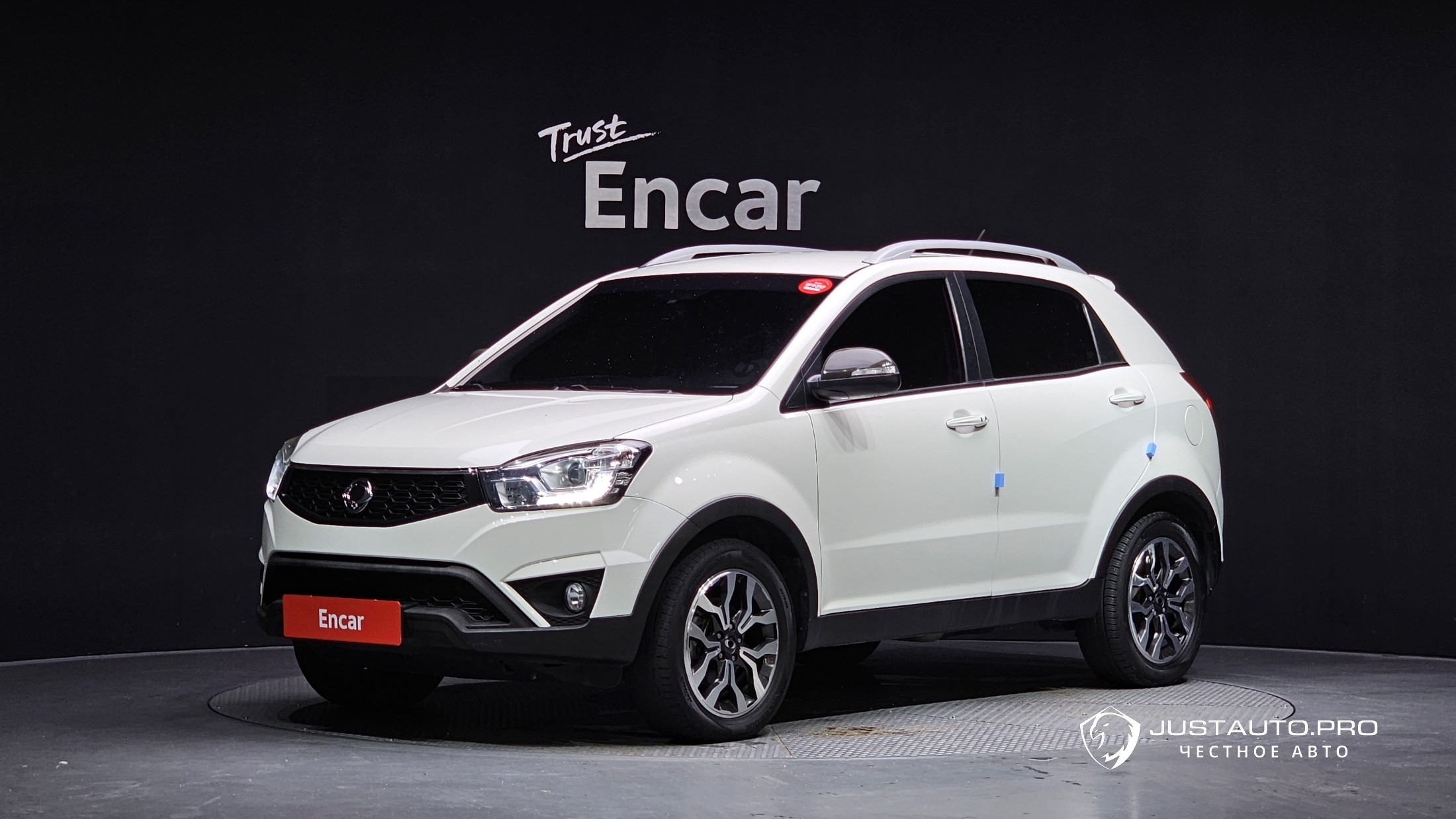 Автомобиль KG_Mobility_Ssangyong KORANDO