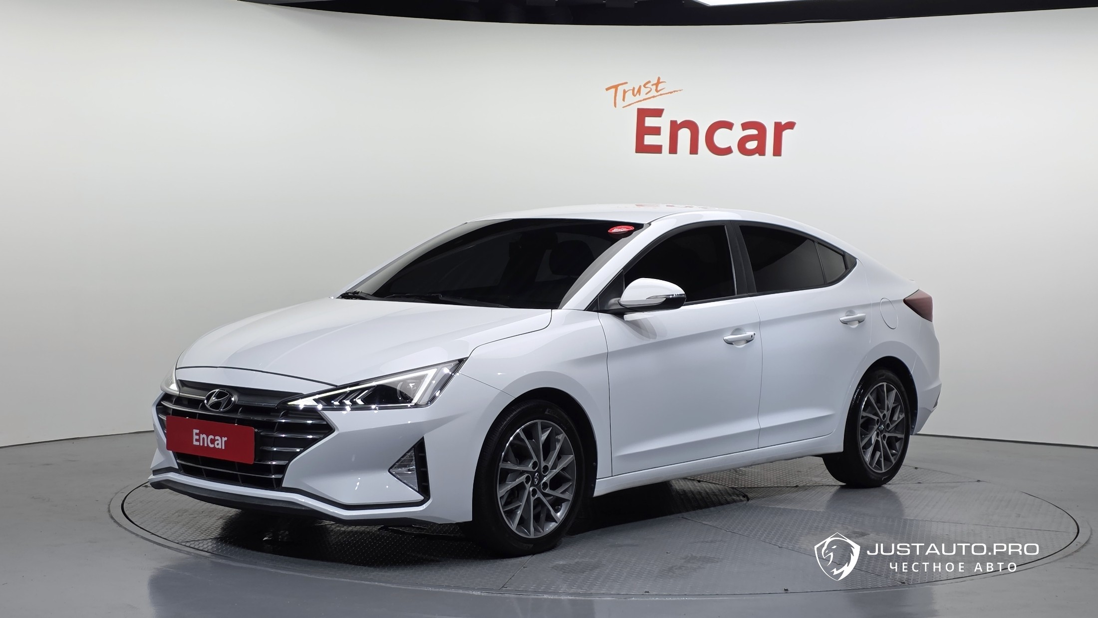 Автомобиль Hyundai AVANTE