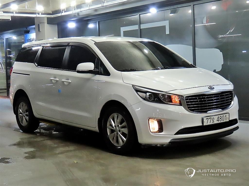 Автомобиль Kia Canival
