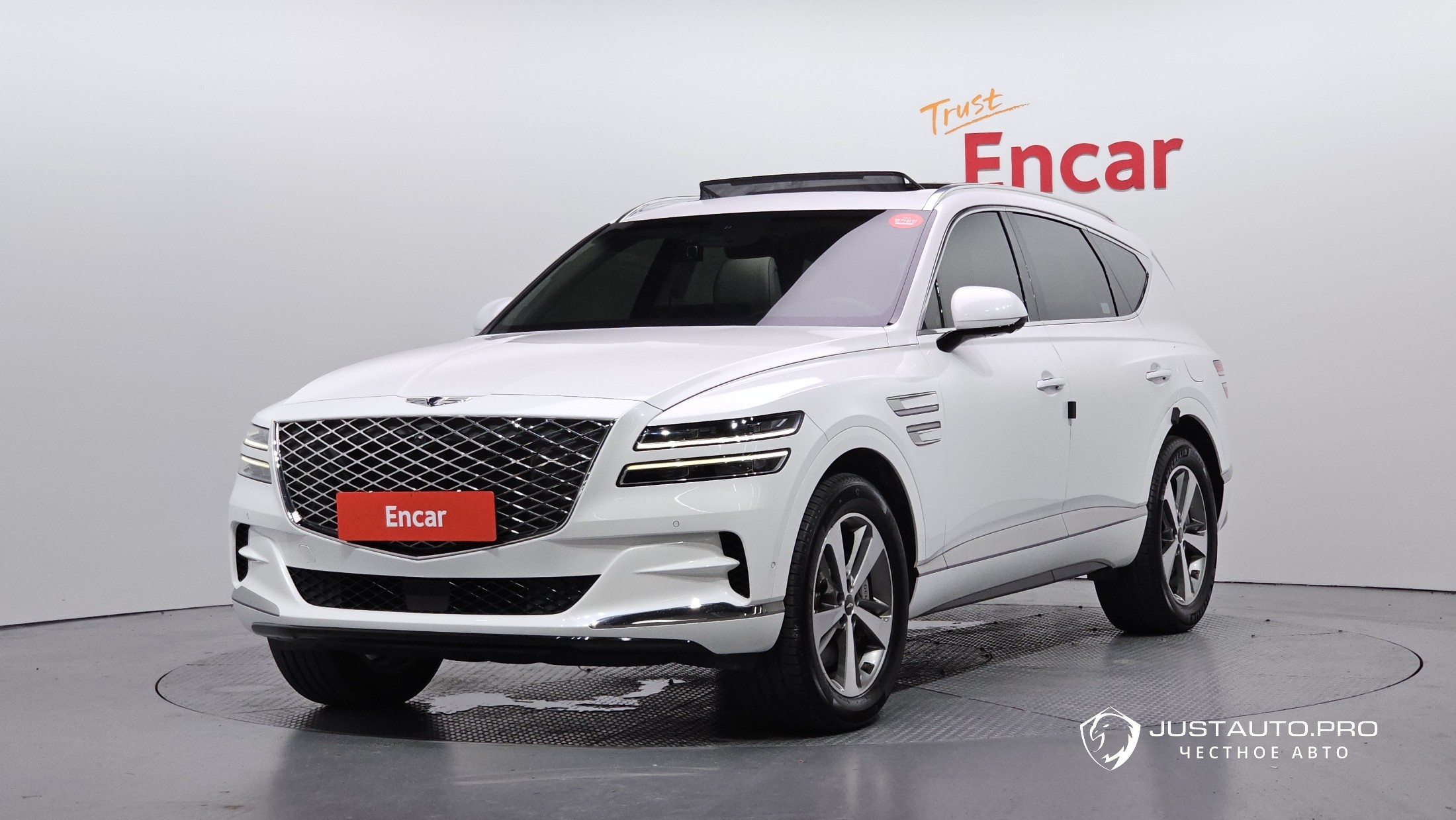 Автомобиль Genesis GV80