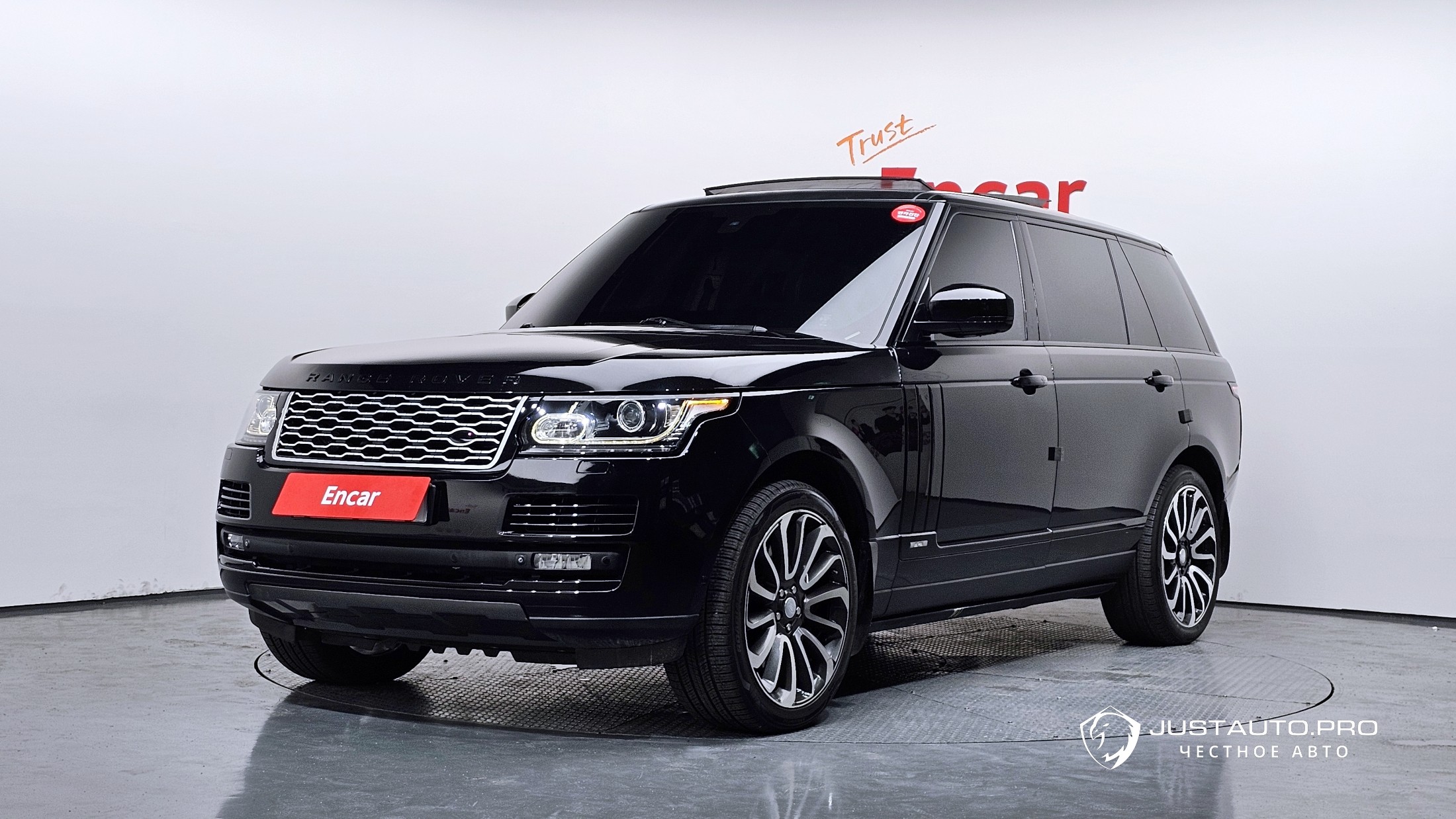 Автомобиль Land Rover Range Rover