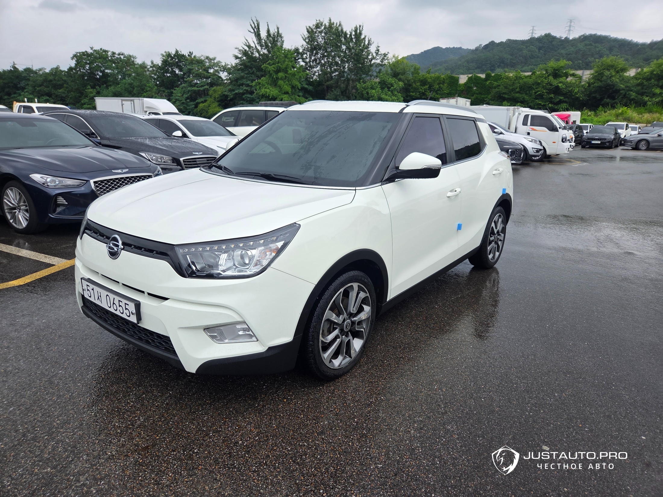 Автомобиль KG_Mobility_Ssangyong TIBOLI