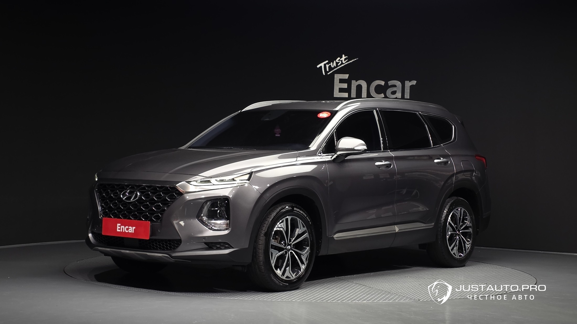 Автомобиль Hyundai Santafe