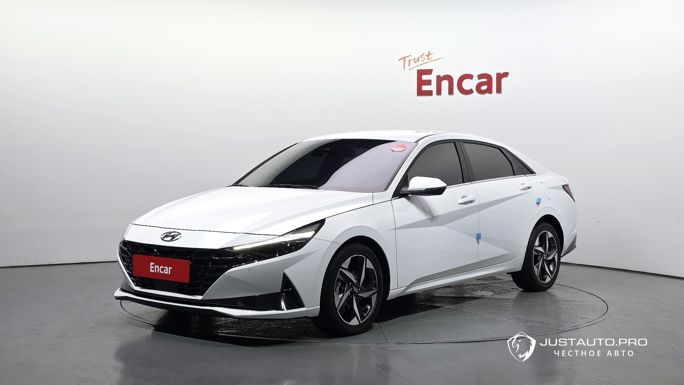 Автомобиль Hyundai AVANTE