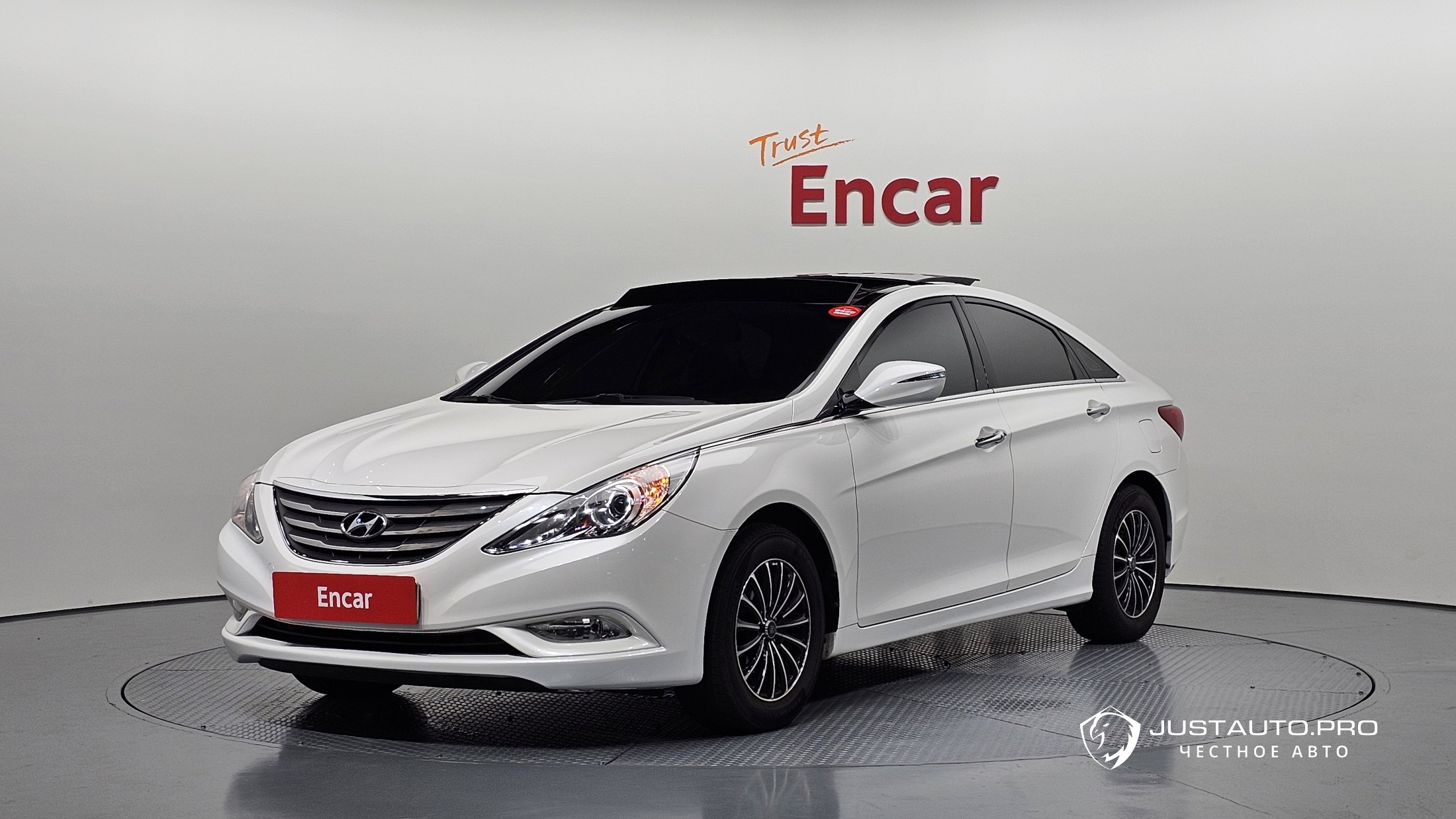 Автомобиль Hyundai Sonata