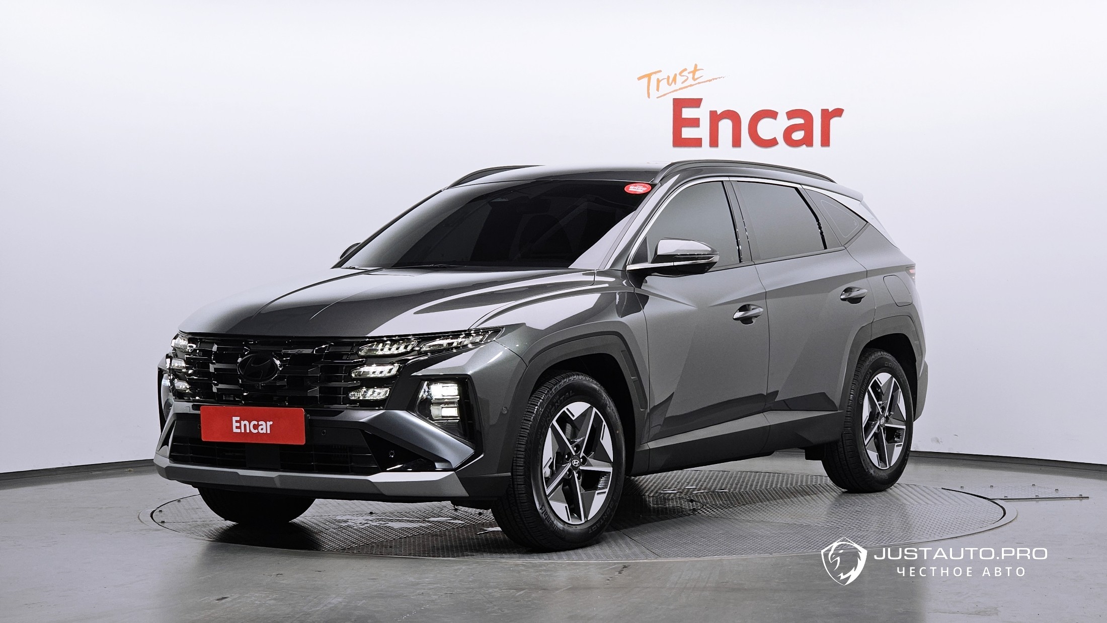 Автомобиль Hyundai Tucson