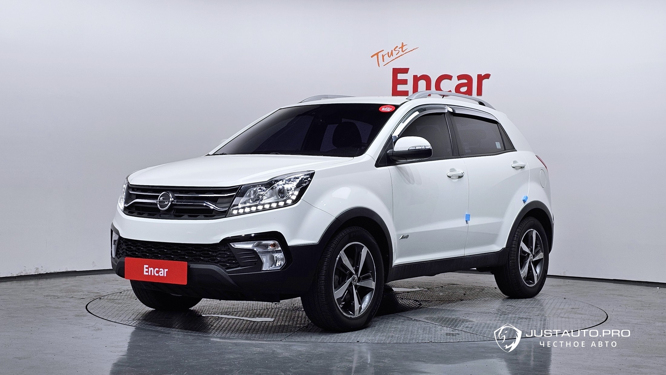 Автомобиль KG_Mobility_Ssangyong KORANDO