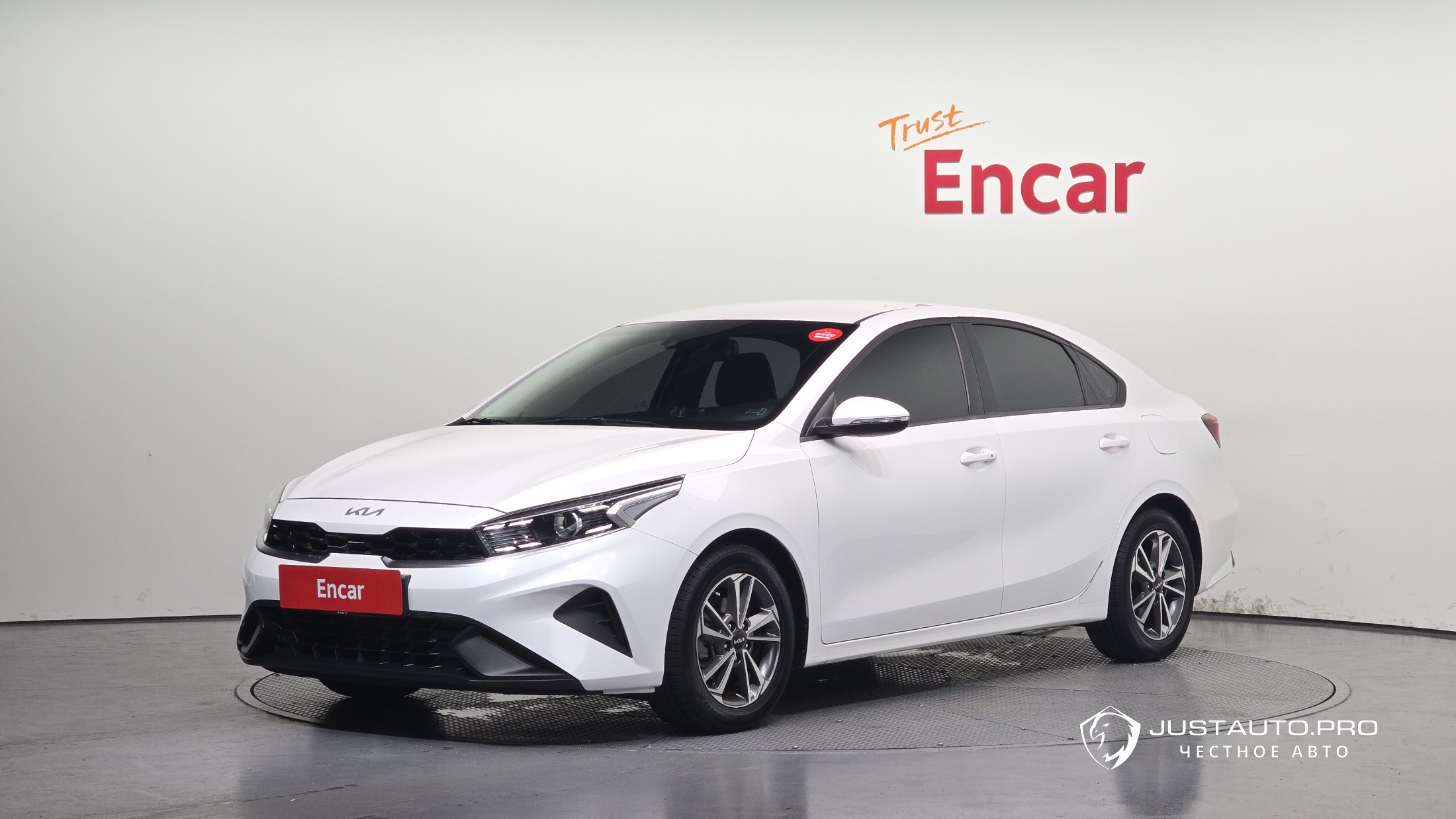 Автомобиль Kia K3