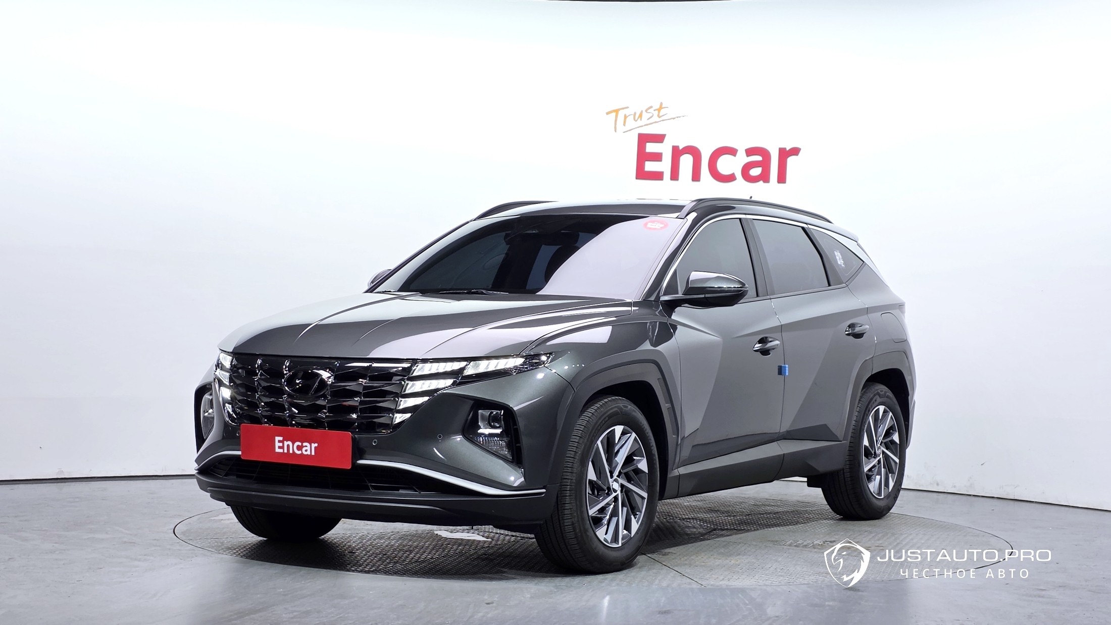 Автомобиль Hyundai Tucson