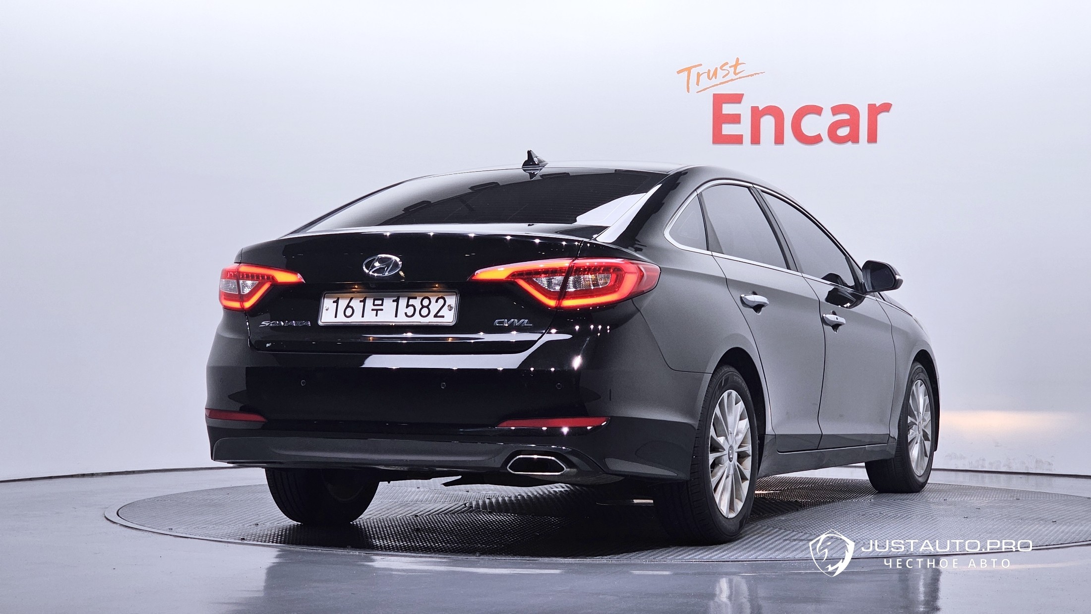 Автомобиль Hyundai Sonata