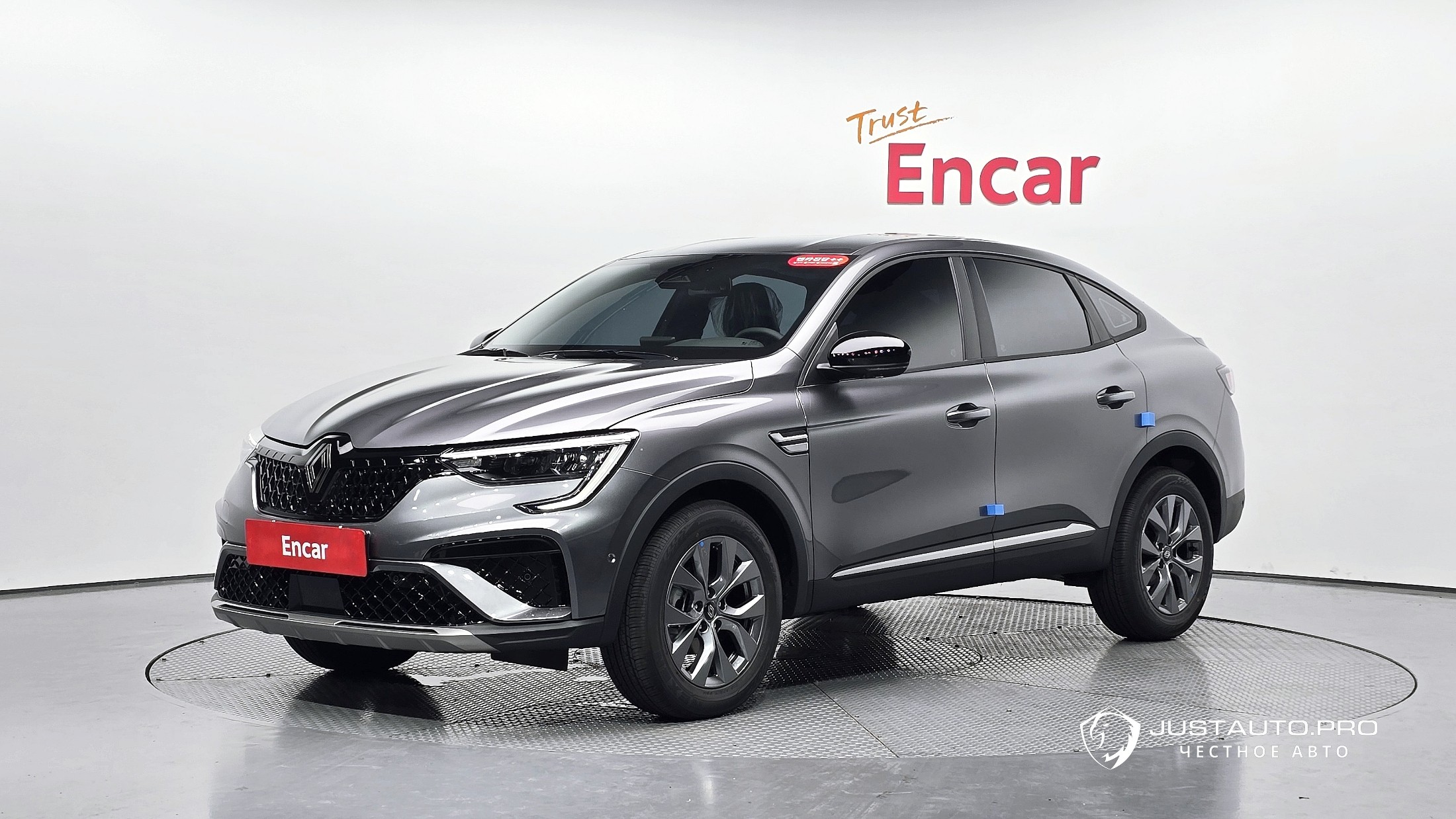 Автомобиль Renault-KoreaSamsung Arkana