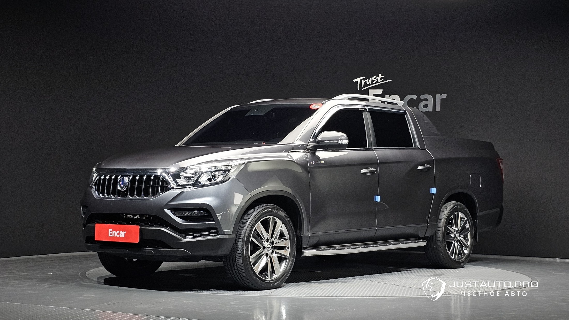 Автомобиль KG_Mobility_Ssangyong Rexton