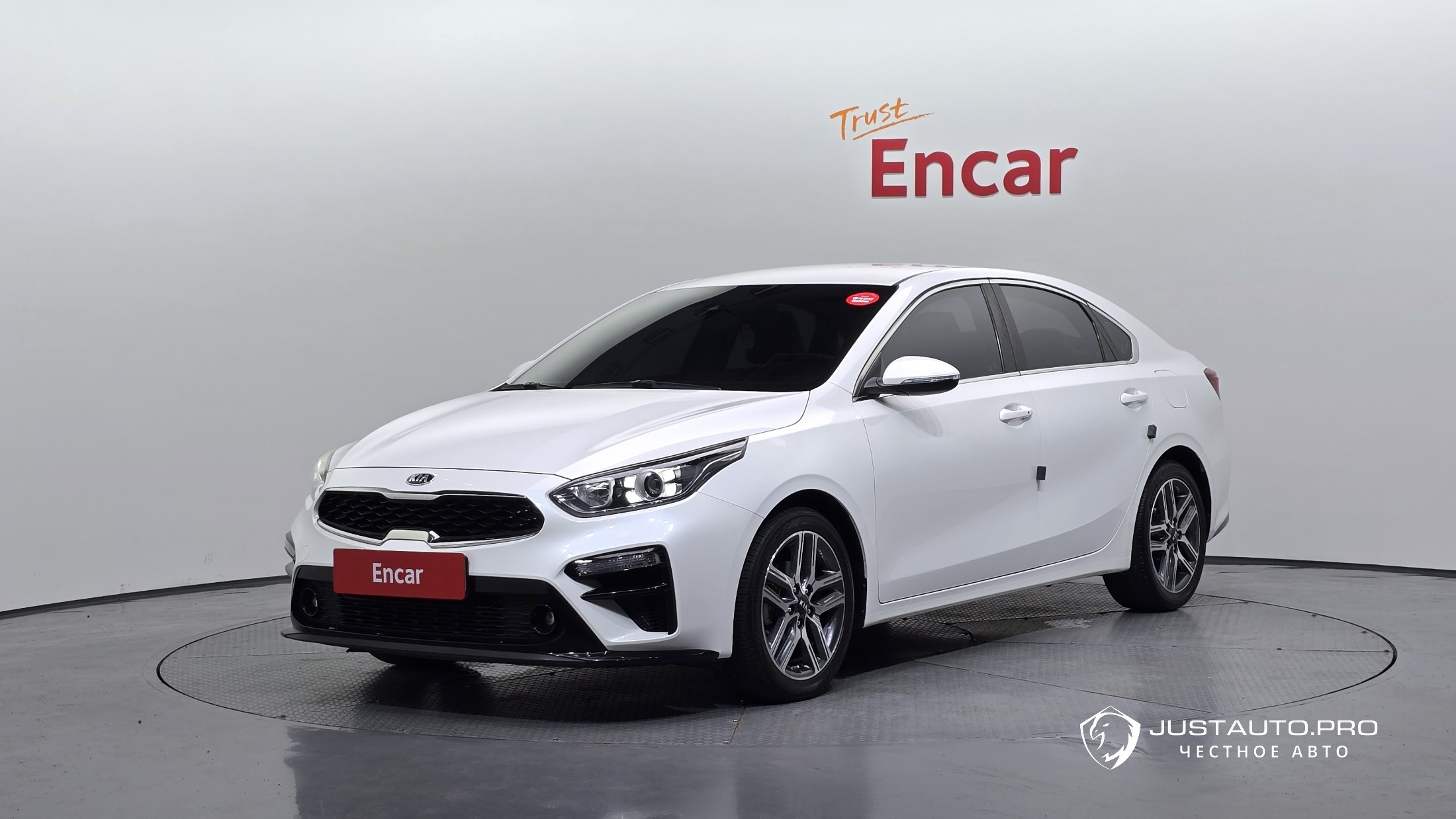 Автомобиль Kia K3