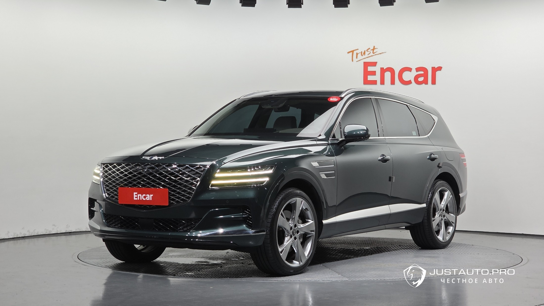 Автомобиль Genesis GV80