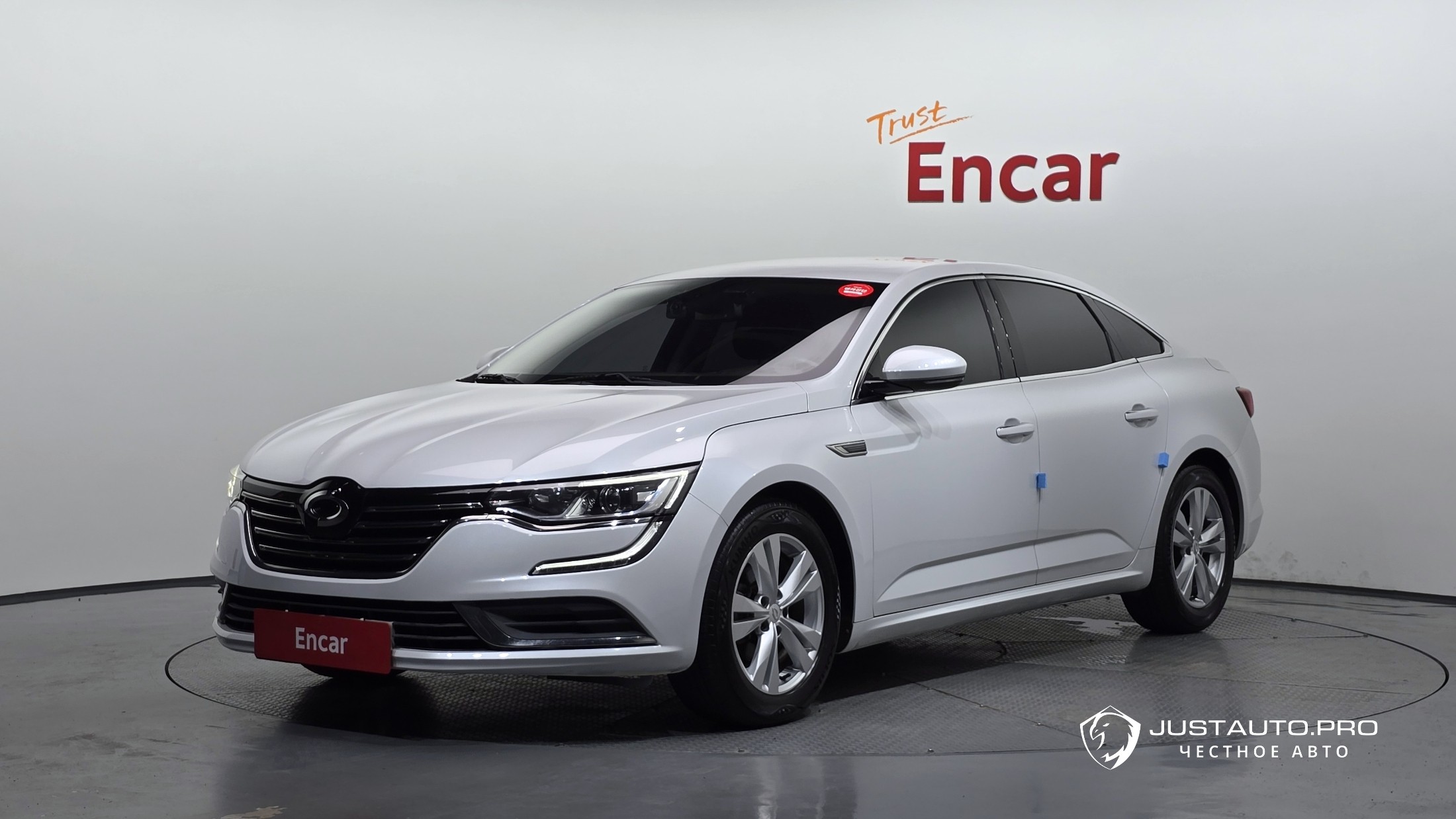 Автомобиль Renault-KoreaSamsung SM6
