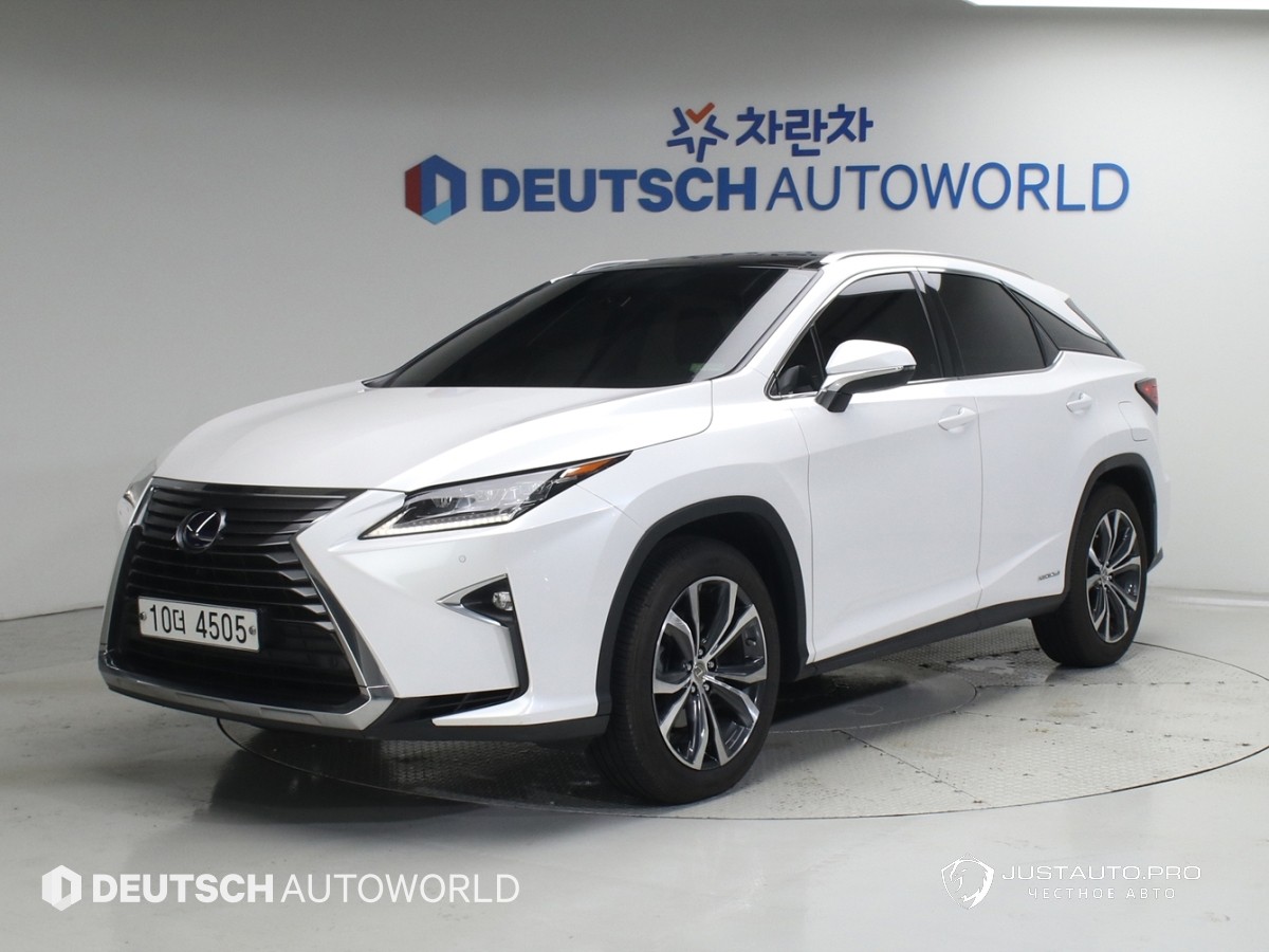 Автомобиль Lexus RX