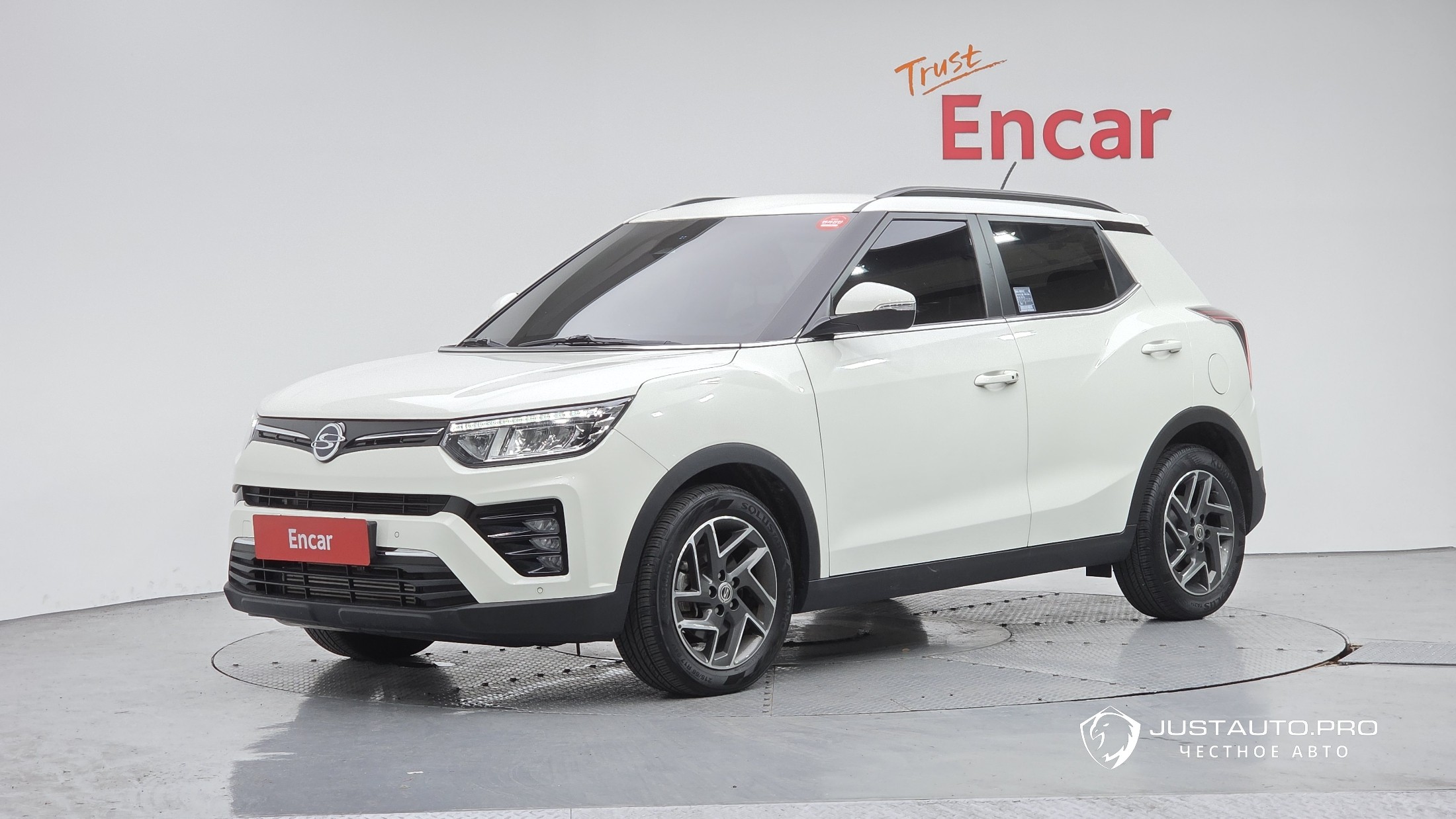 Автомобиль KG_Mobility_Ssangyong TIBOLI