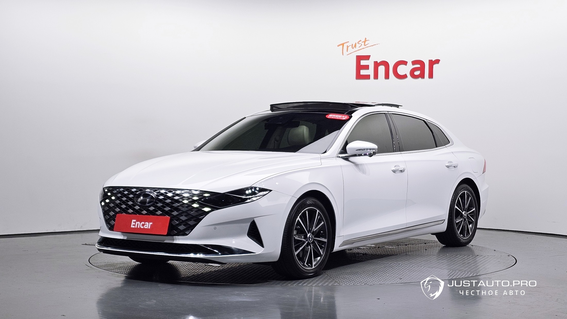Автомобиль Hyundai Grandeur