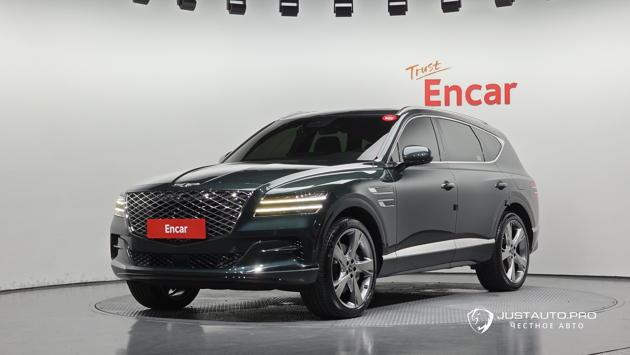 Автомобиль Genesis GV80