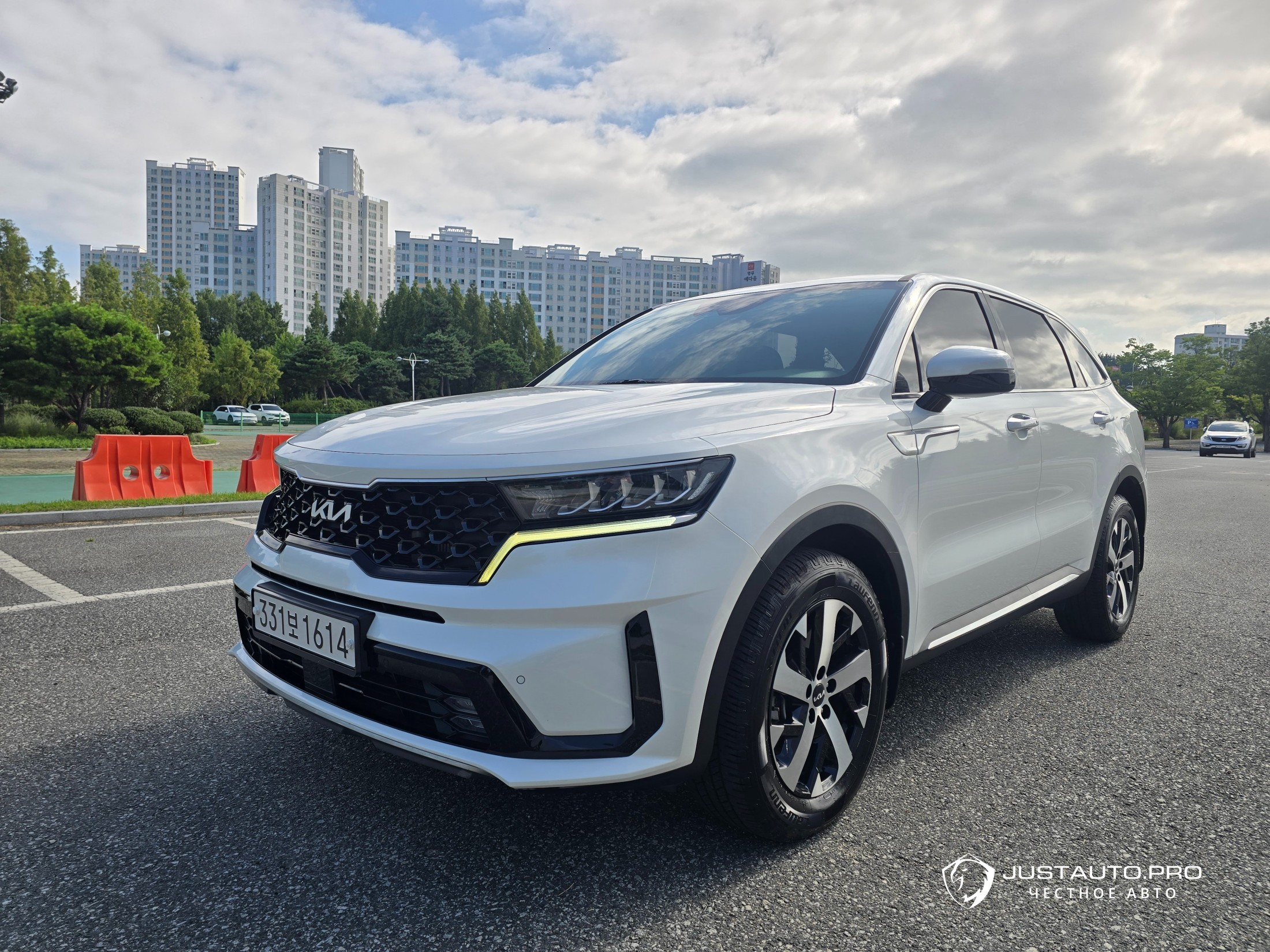 Автомобиль Kia Sorento