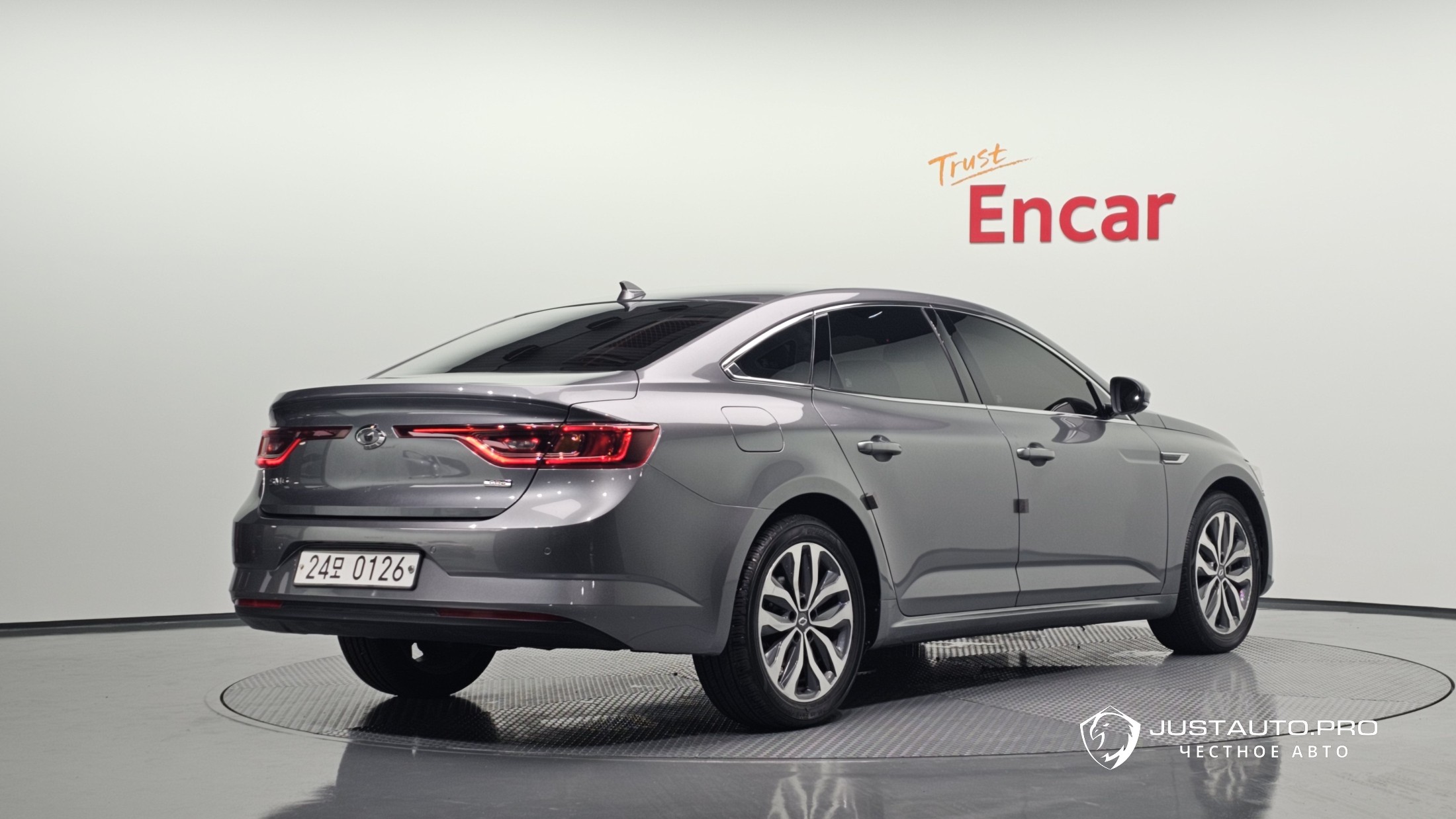 Автомобиль Renault-KoreaSamsung SM6