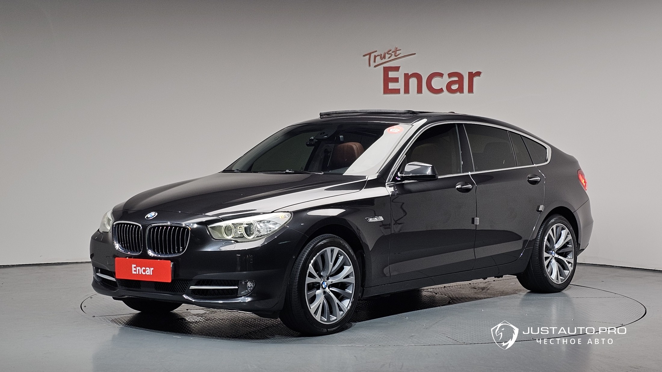Автомобиль BMW Gran Turismo