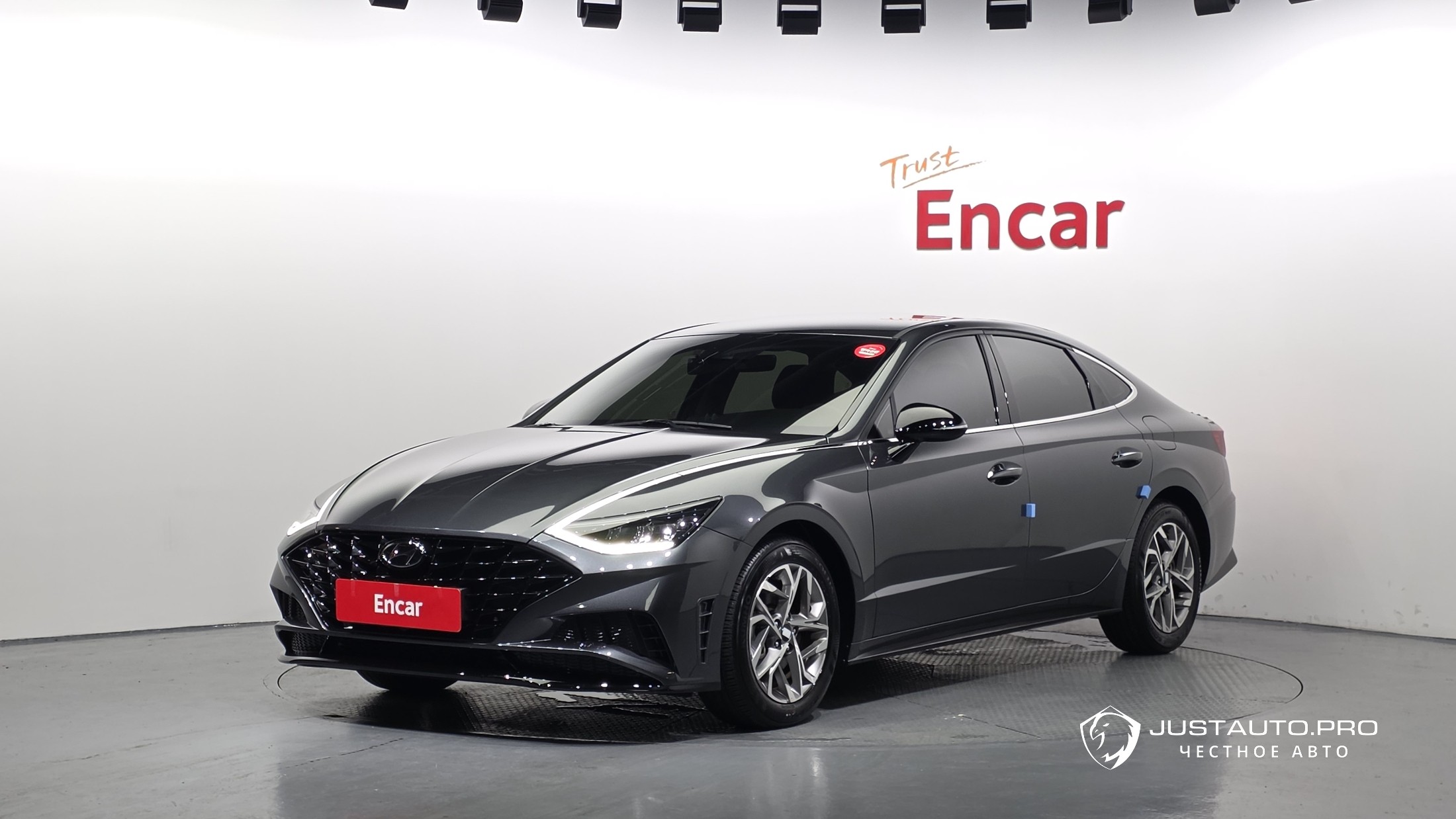 Автомобиль Hyundai Sonata