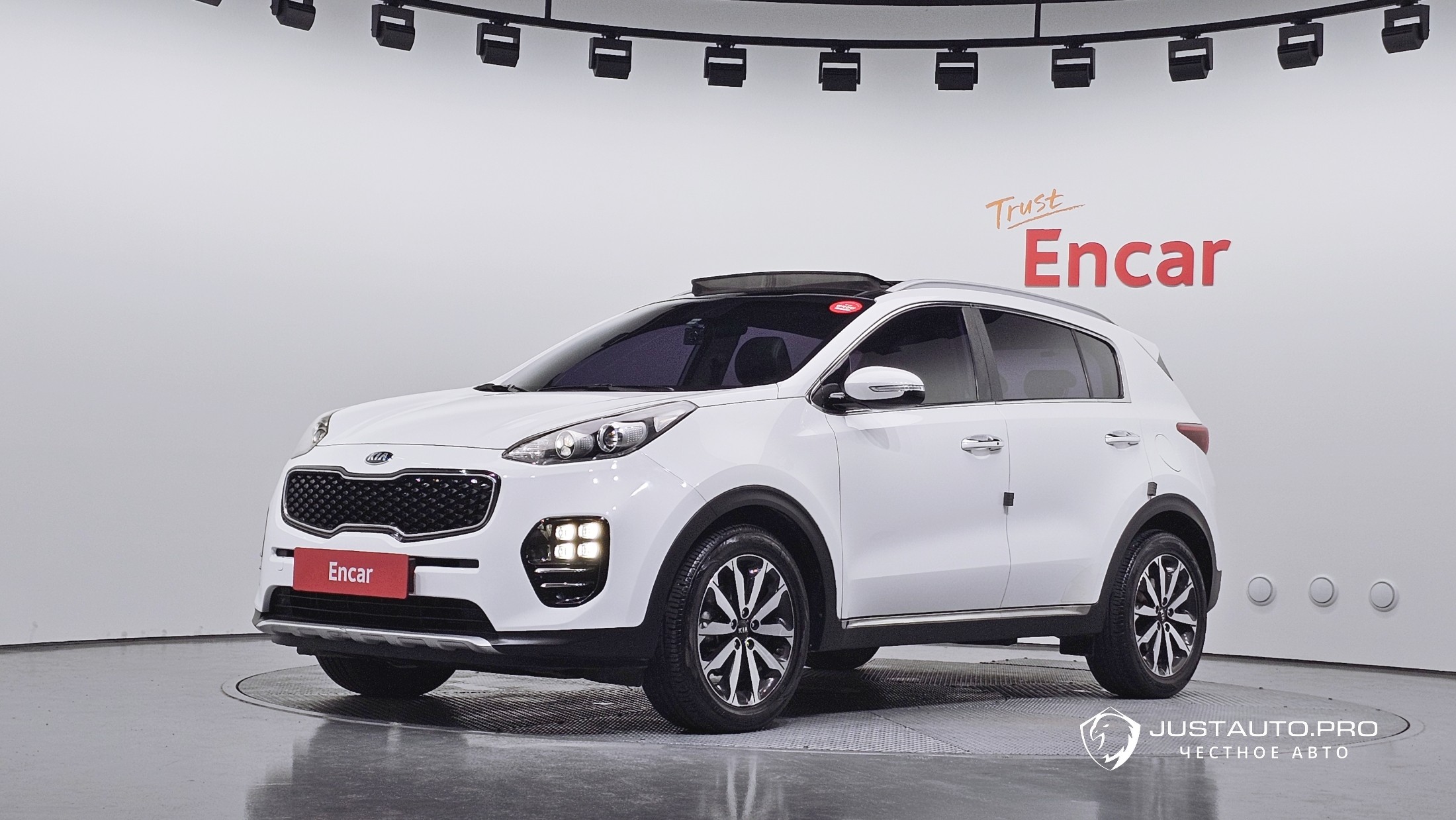 Автомобиль Kia Sportage
