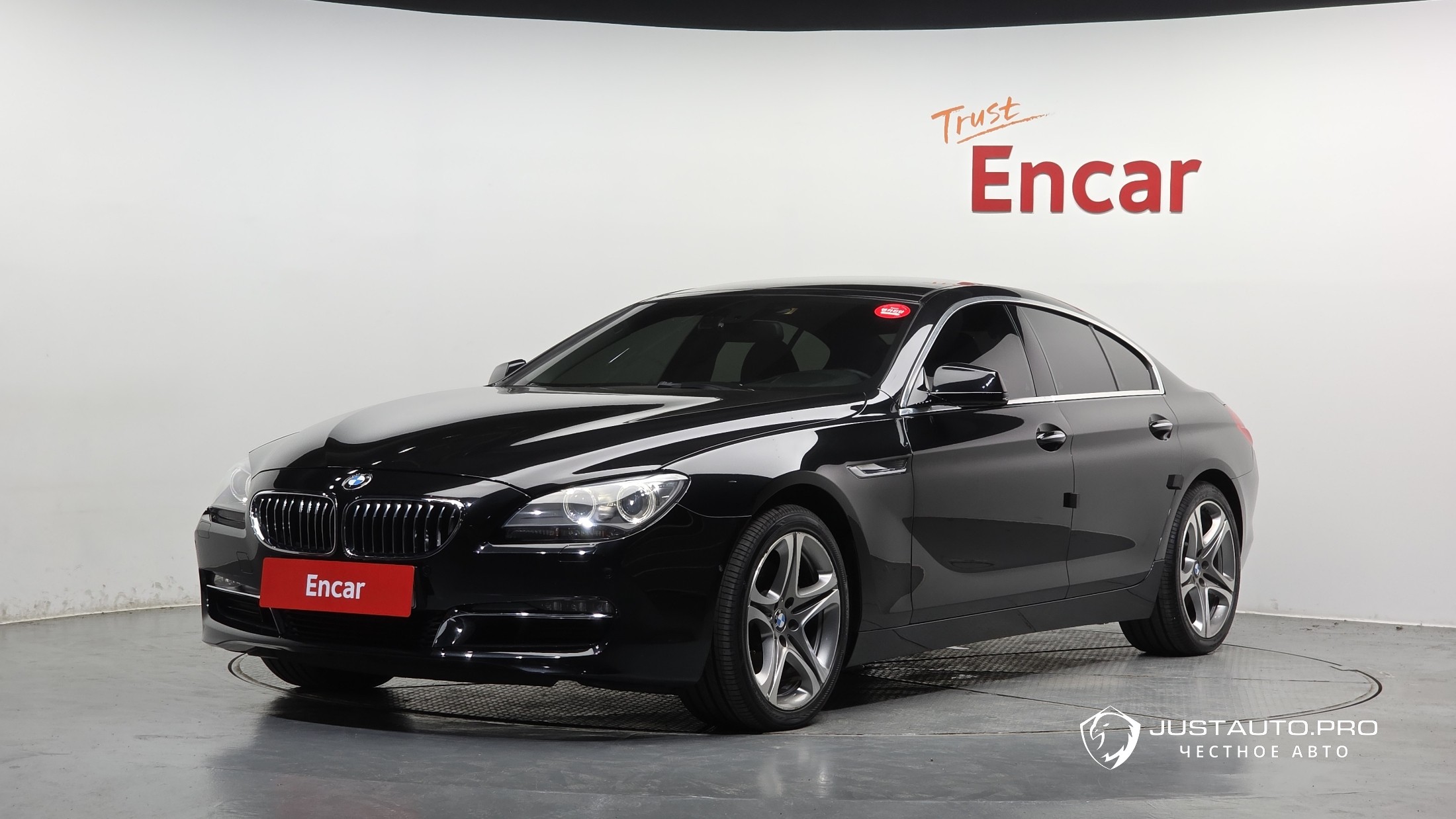 Автомобиль BMW 6-Series