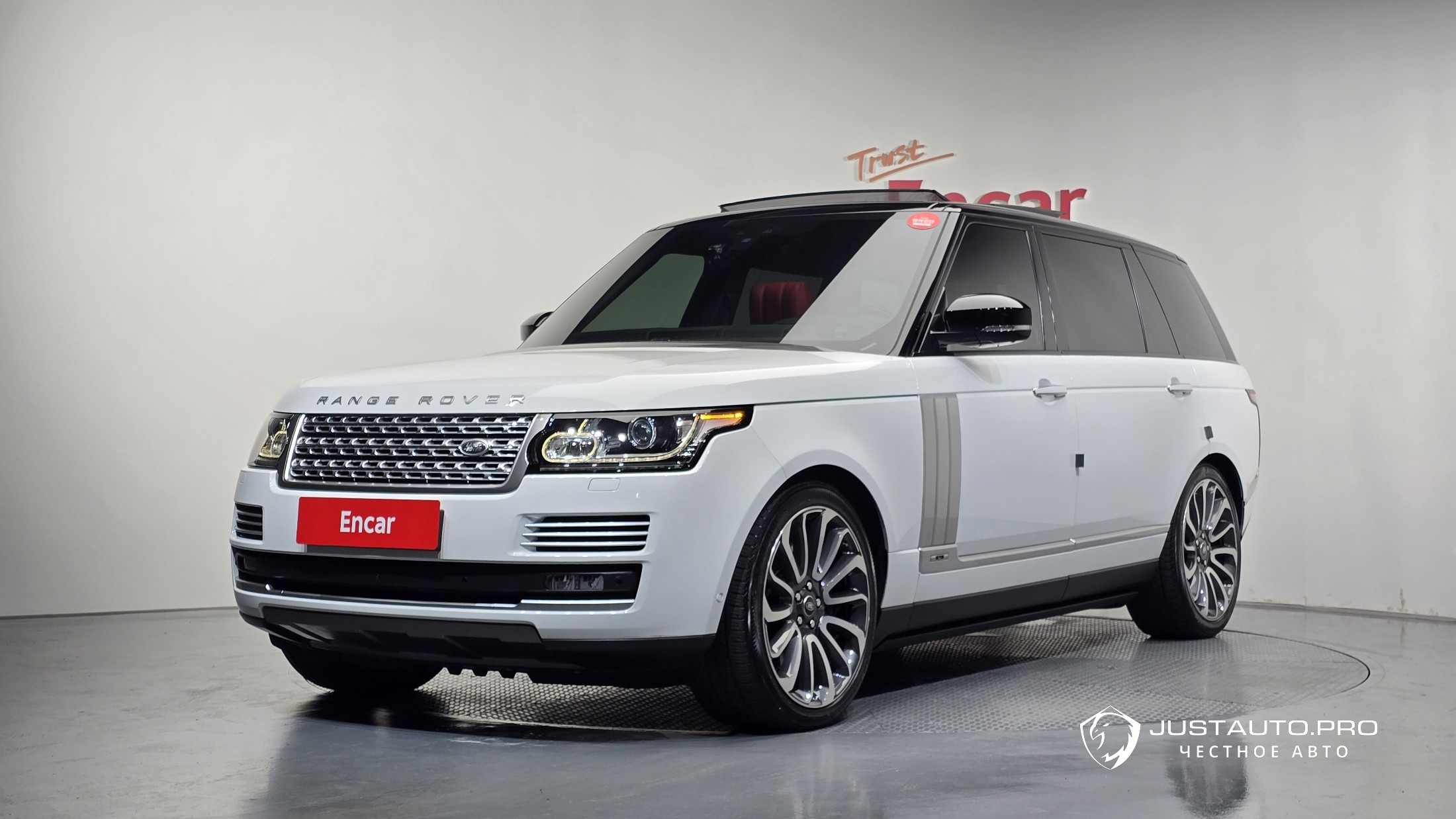 Автомобиль Land Rover Range Rover