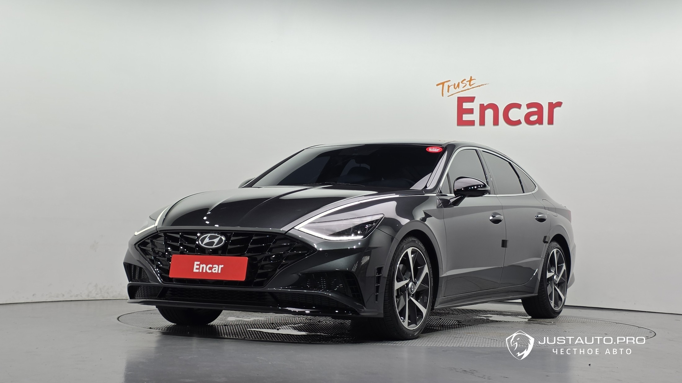 Автомобиль Hyundai Sonata