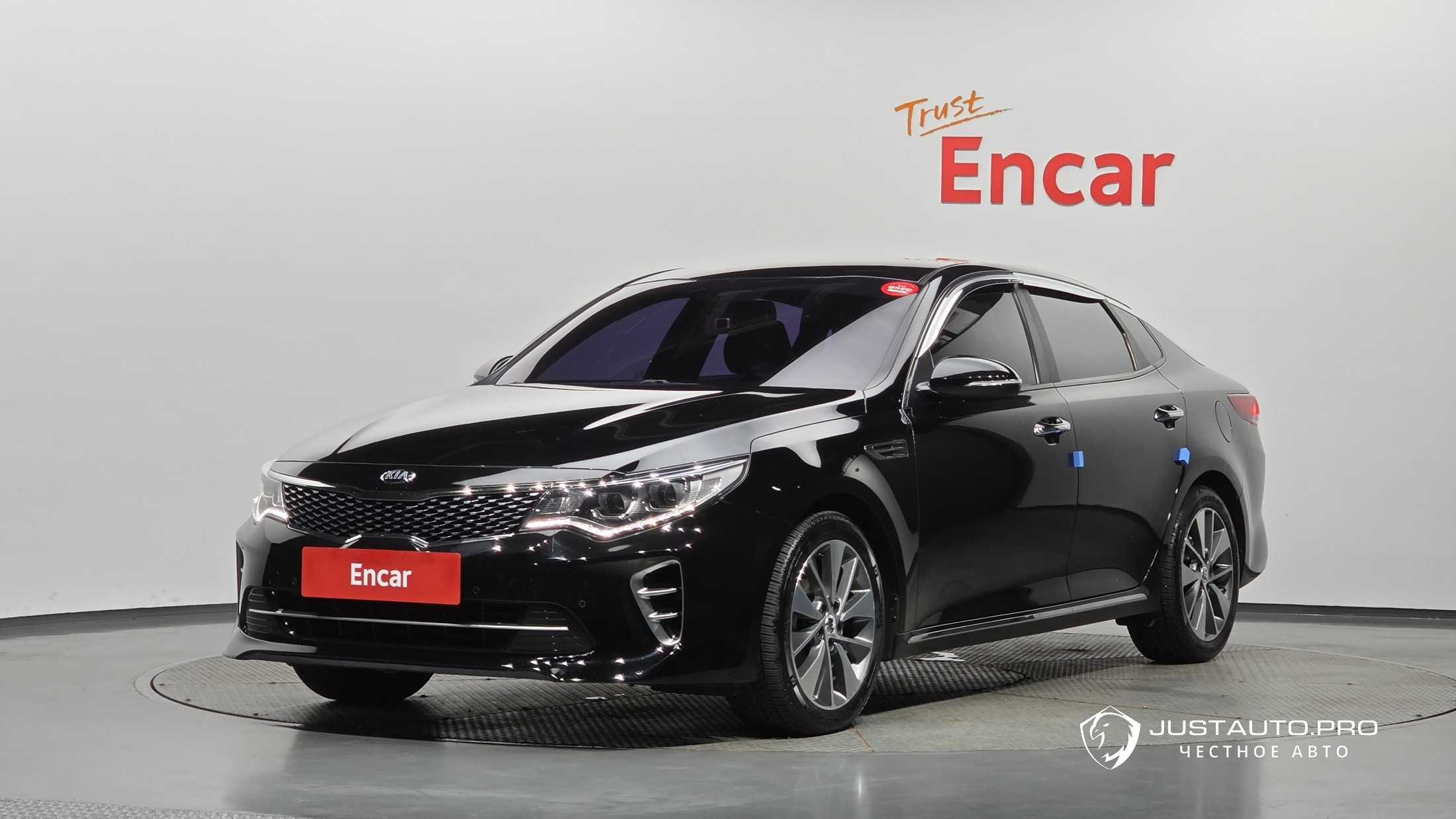 Автомобиль Kia K5