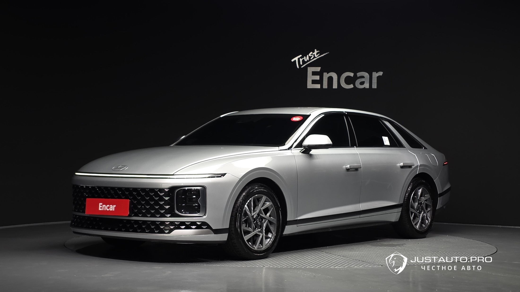 Автомобиль Hyundai Grandeur