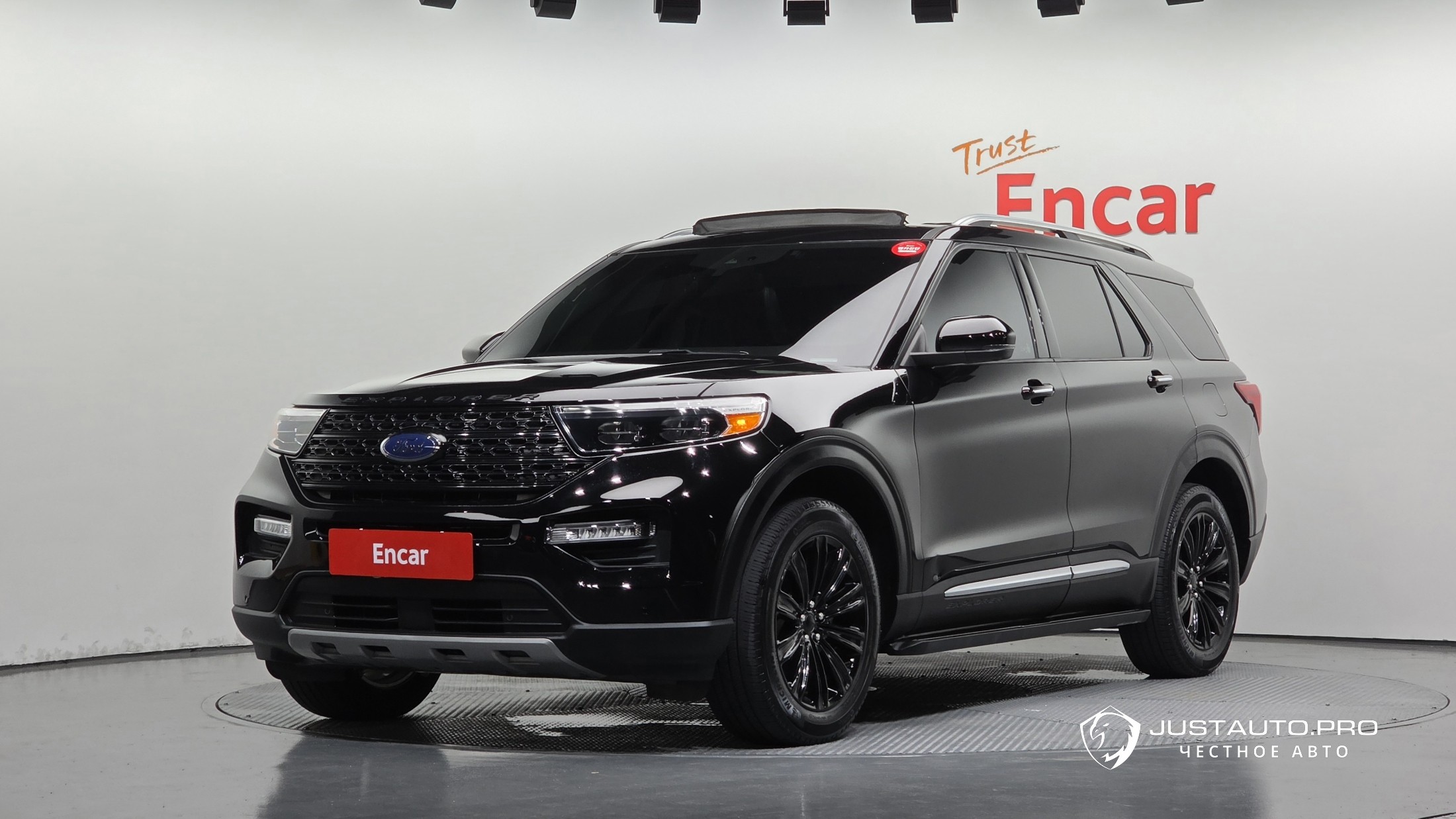 Автомобиль Ford Explorer