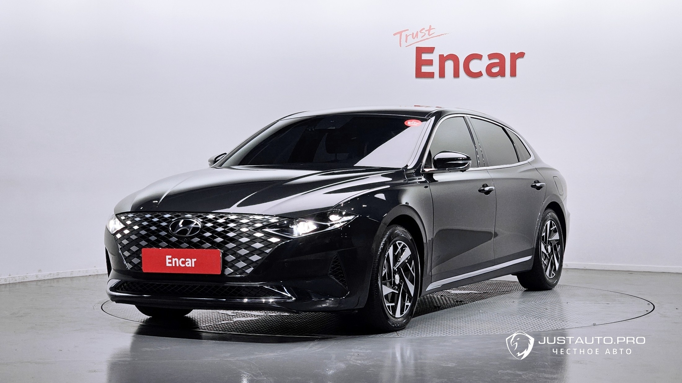 Автомобиль Hyundai Grandeur