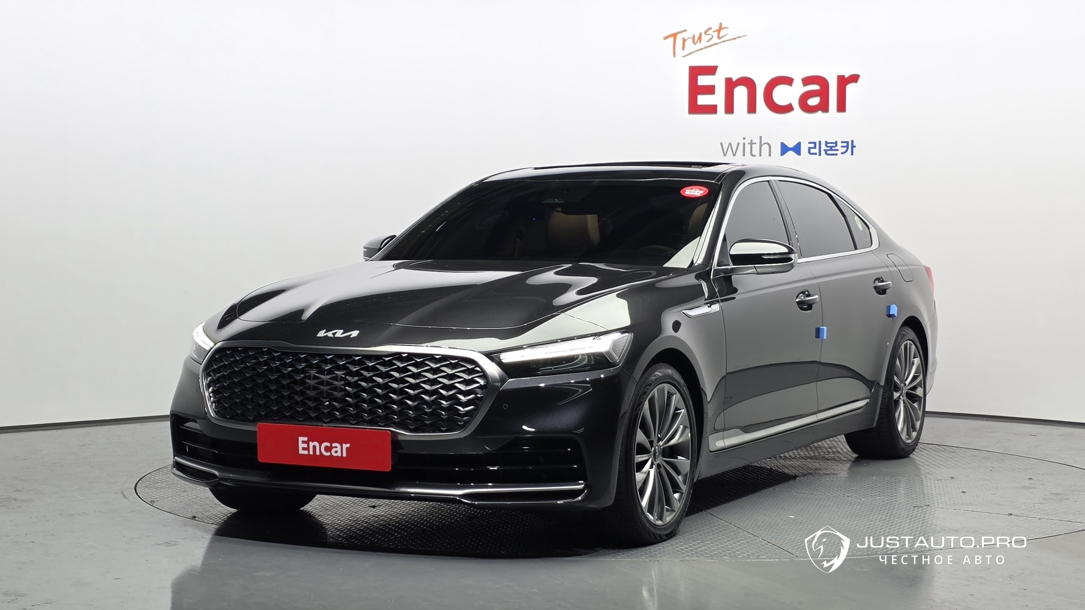 Автомобиль Kia K9