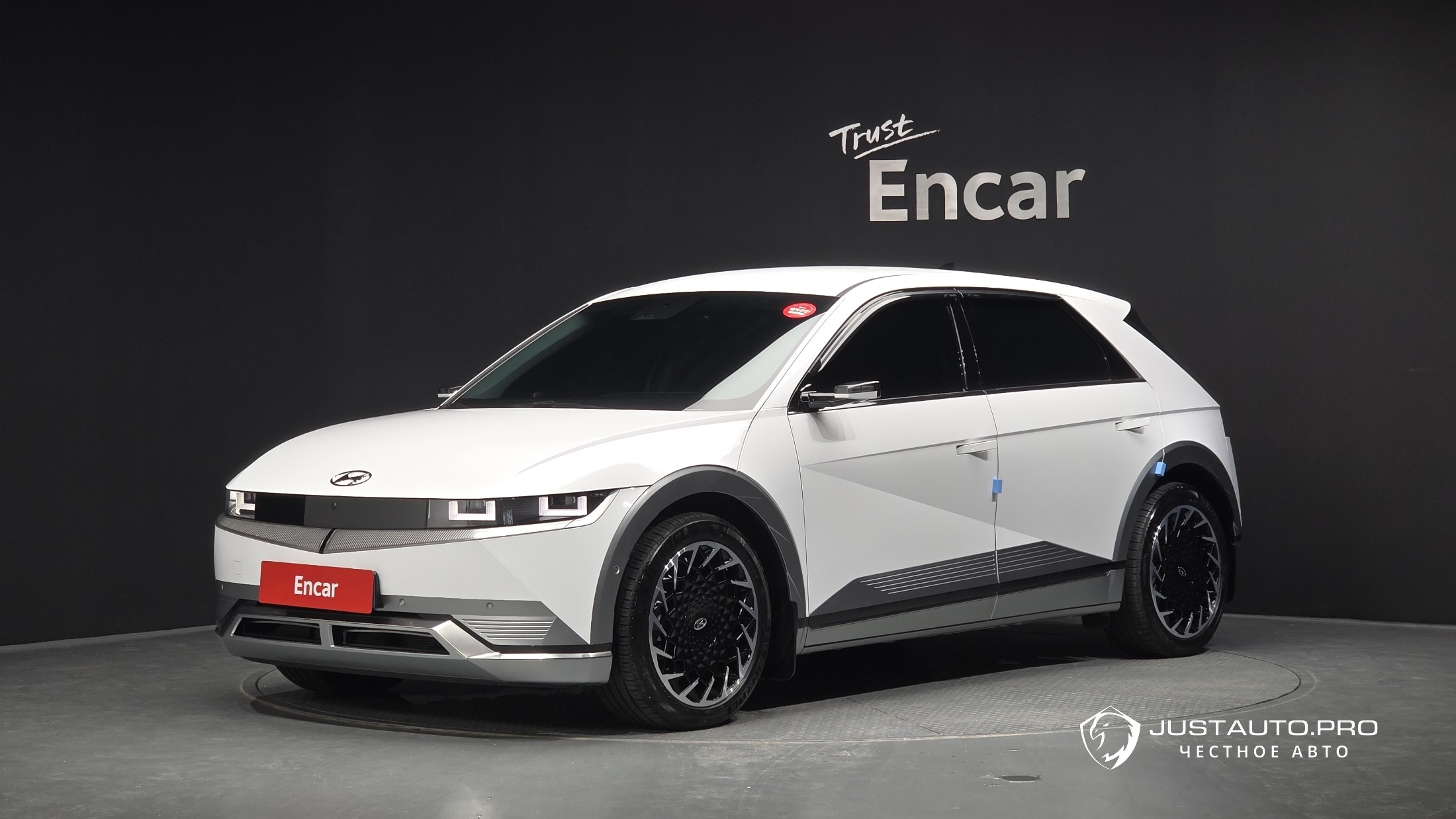 Автомобиль Hyundai Ioniq5