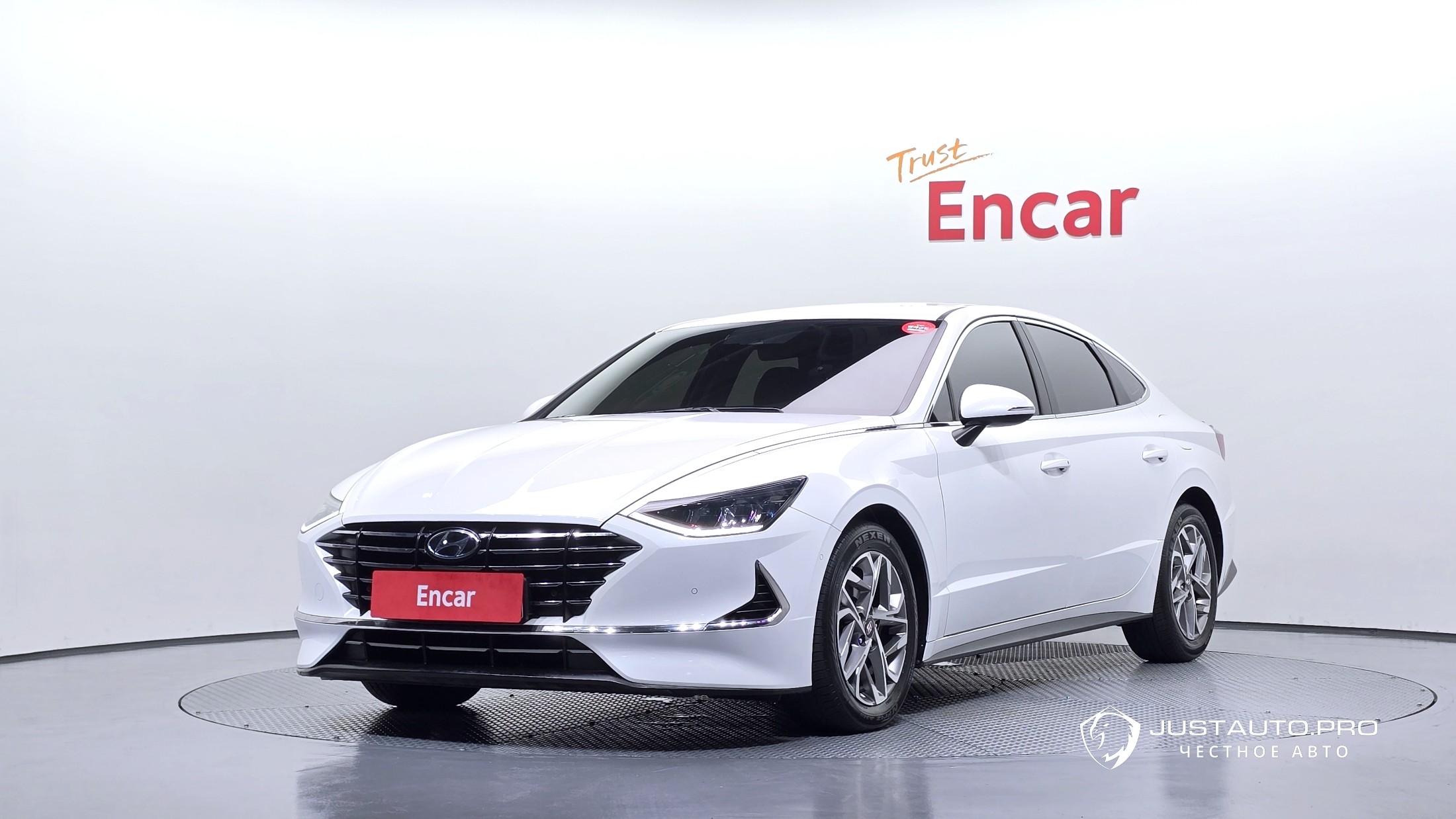 Автомобиль Hyundai Sonata