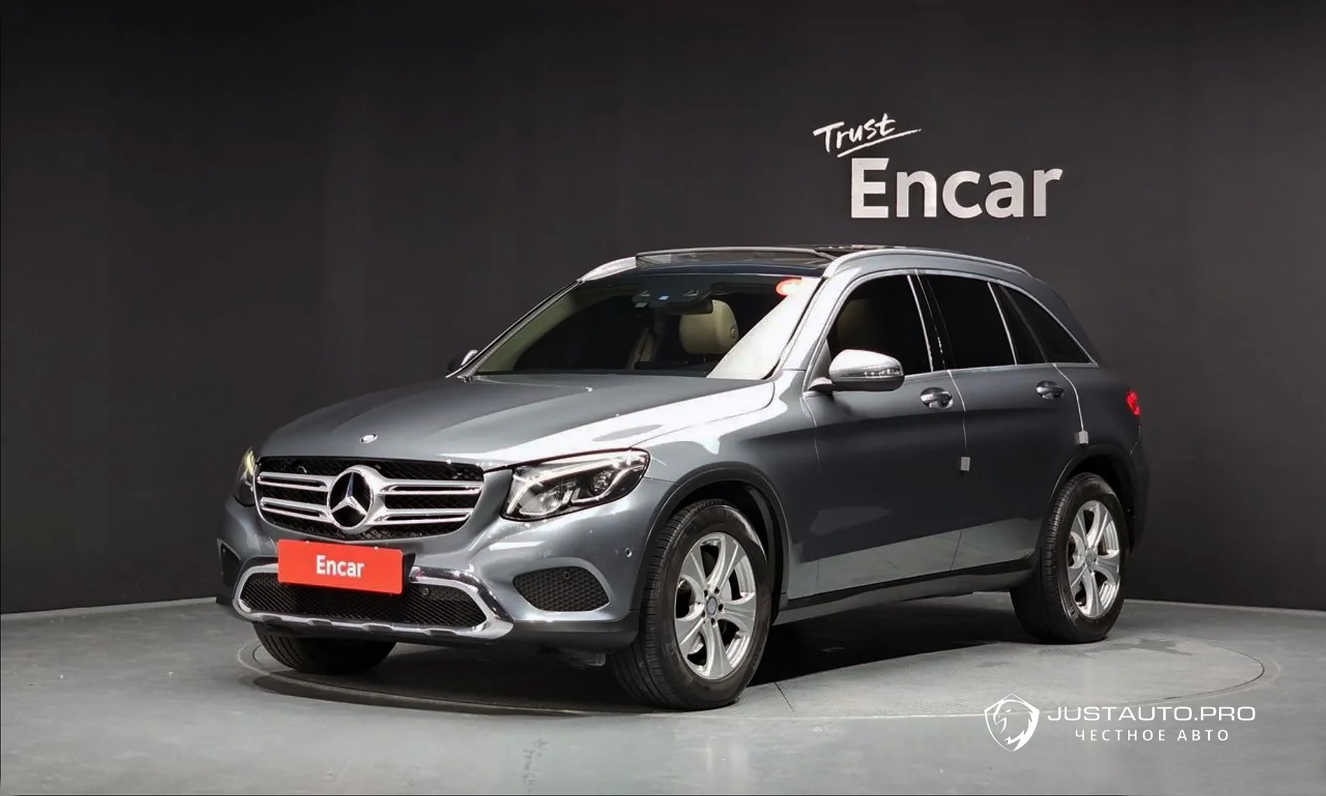 Автомобиль Mercedes-Benz GLC-Class