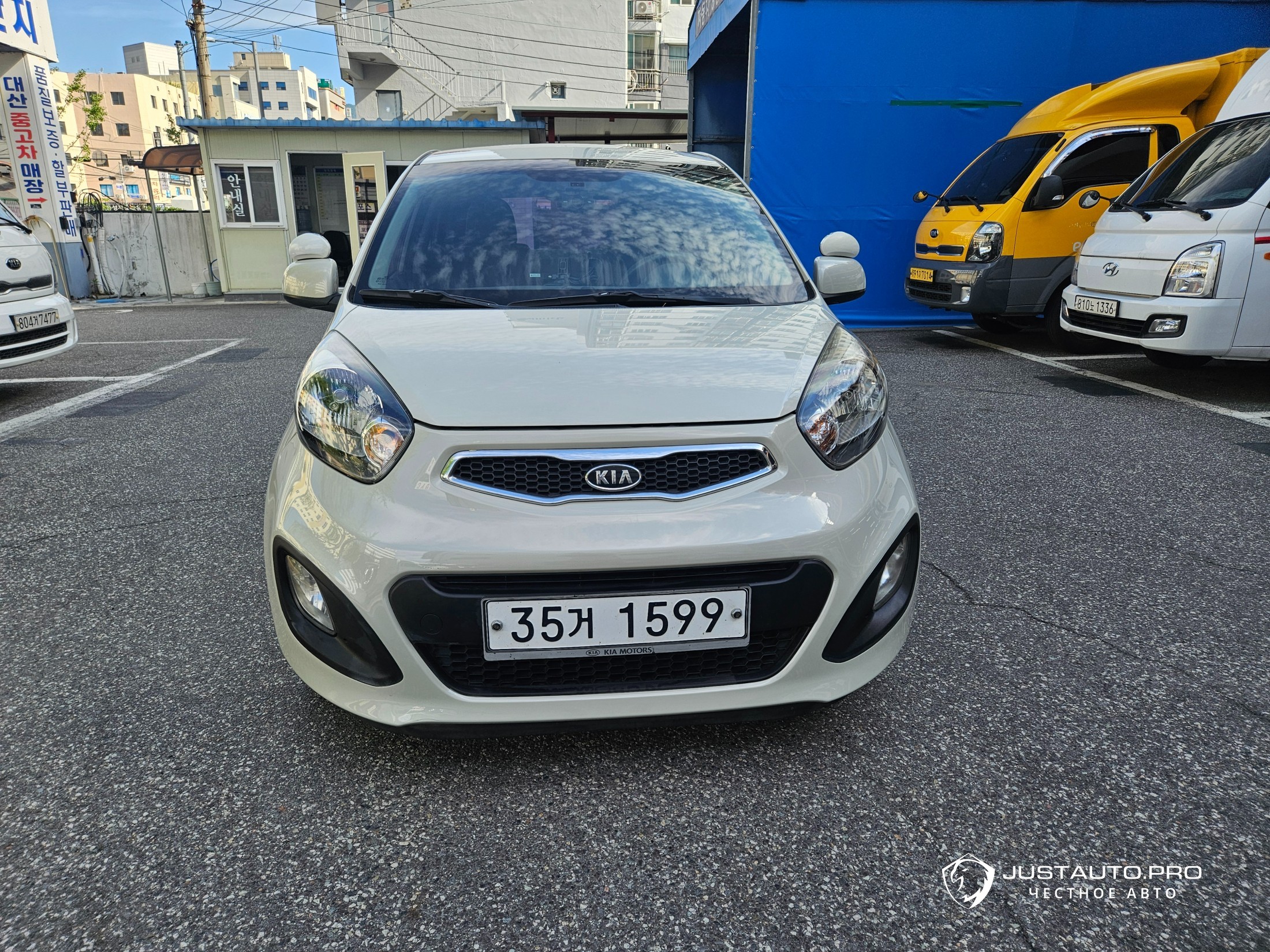 Автомобиль Kia morning