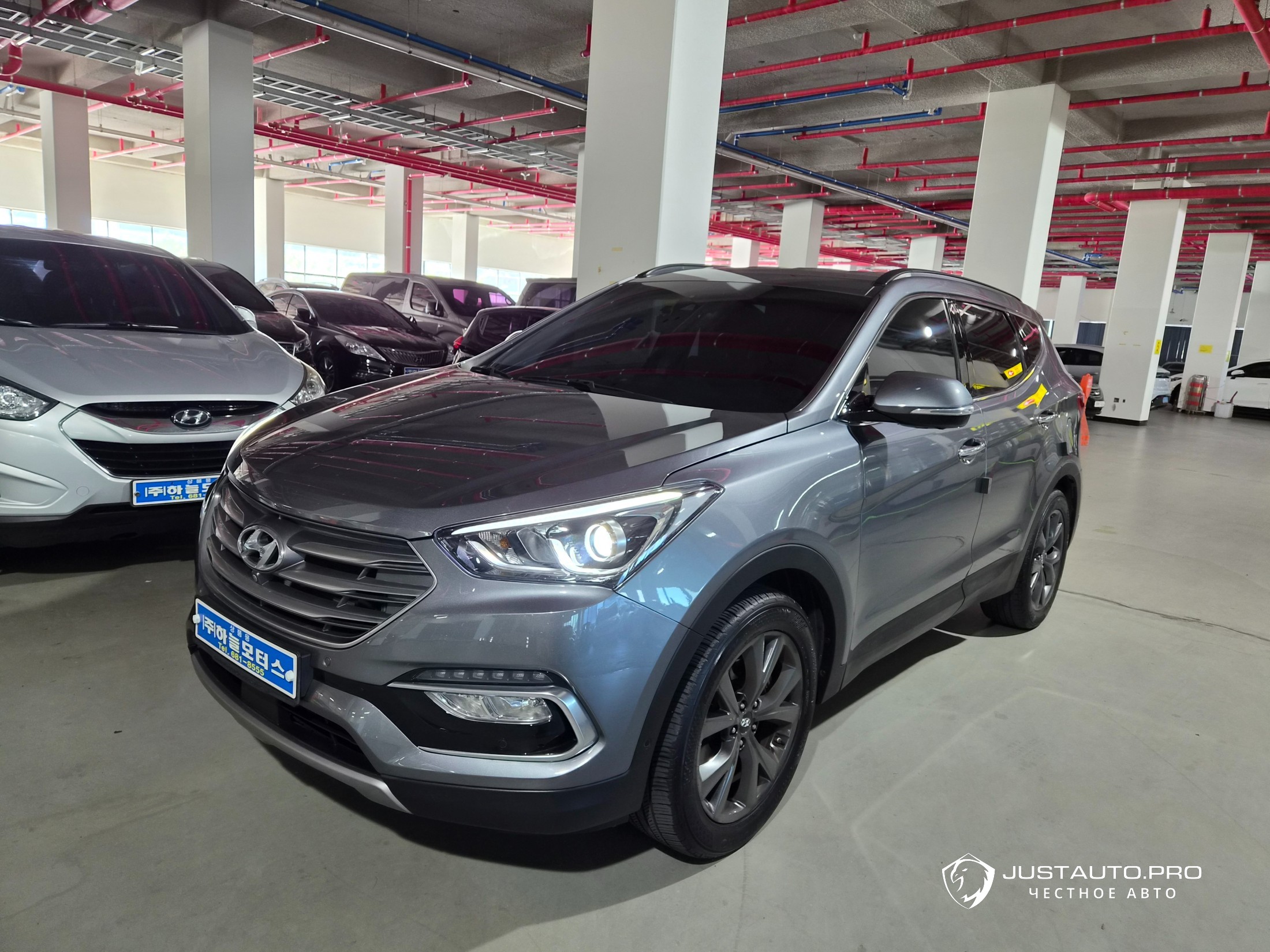Автомобиль Hyundai Santafe