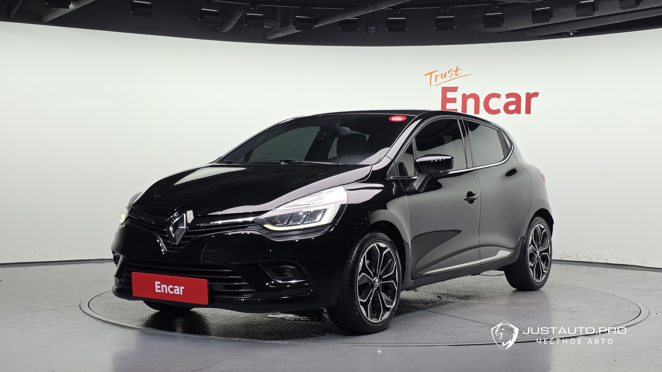 Автомобиль Renault-KoreaSamsung Cilo