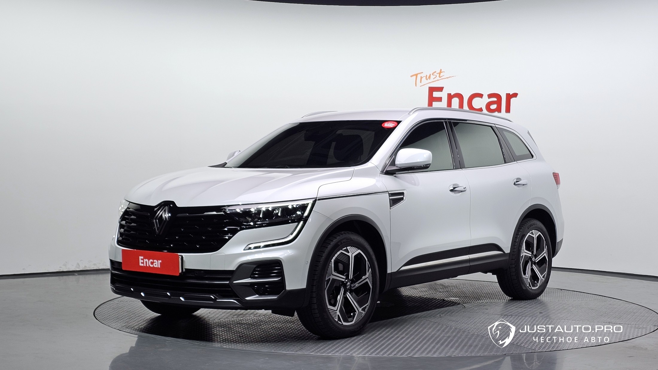 Автомобиль Renault-KoreaSamsung QM6