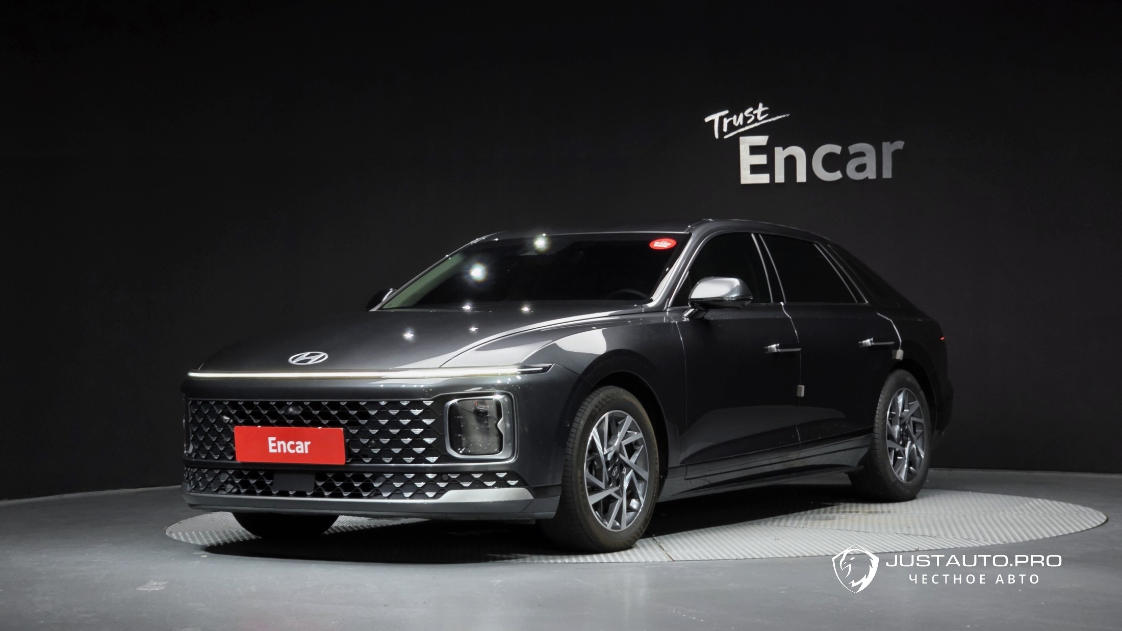 Автомобиль Hyundai Grandeur