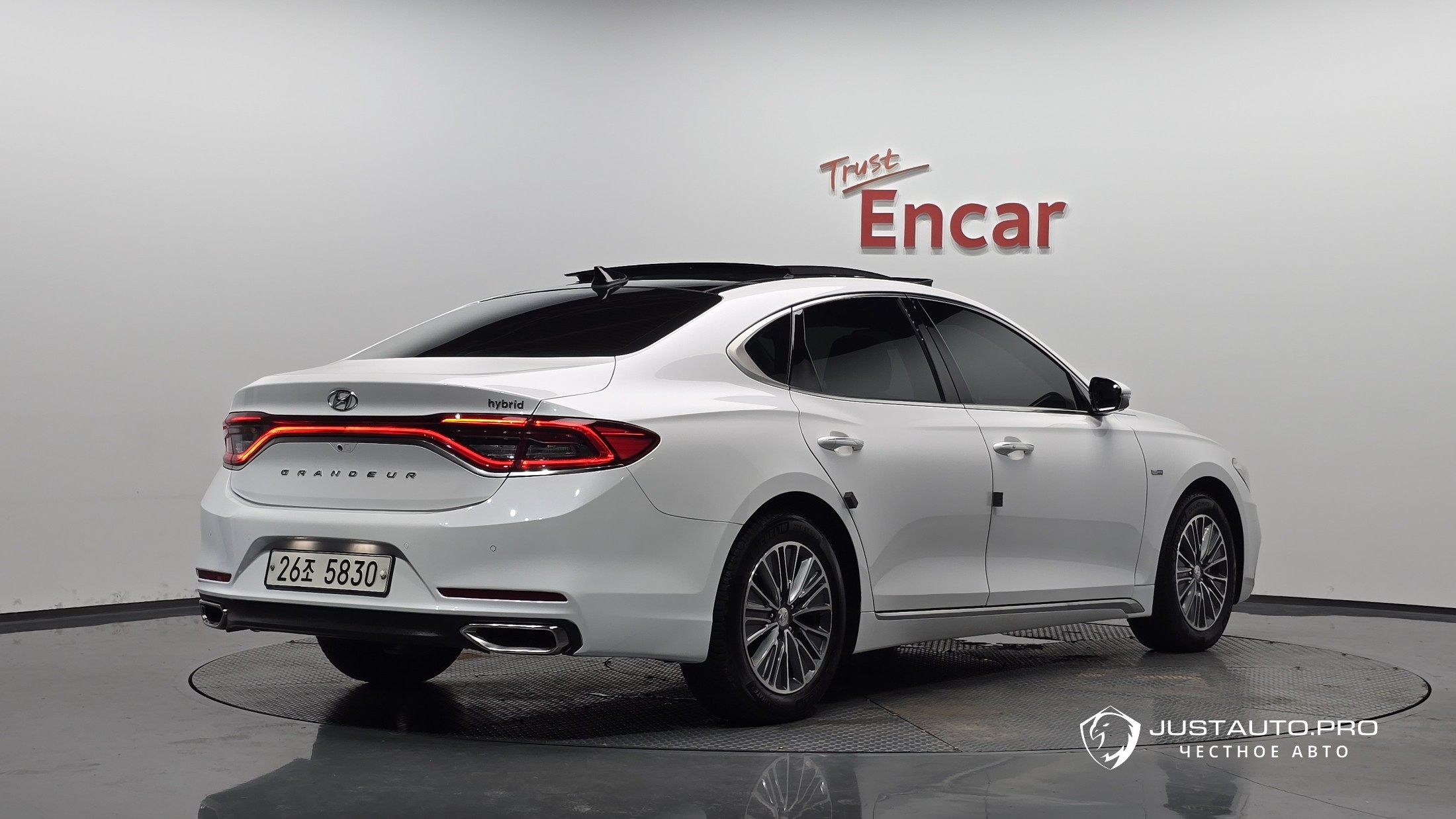 Автомобиль Hyundai Grandeur