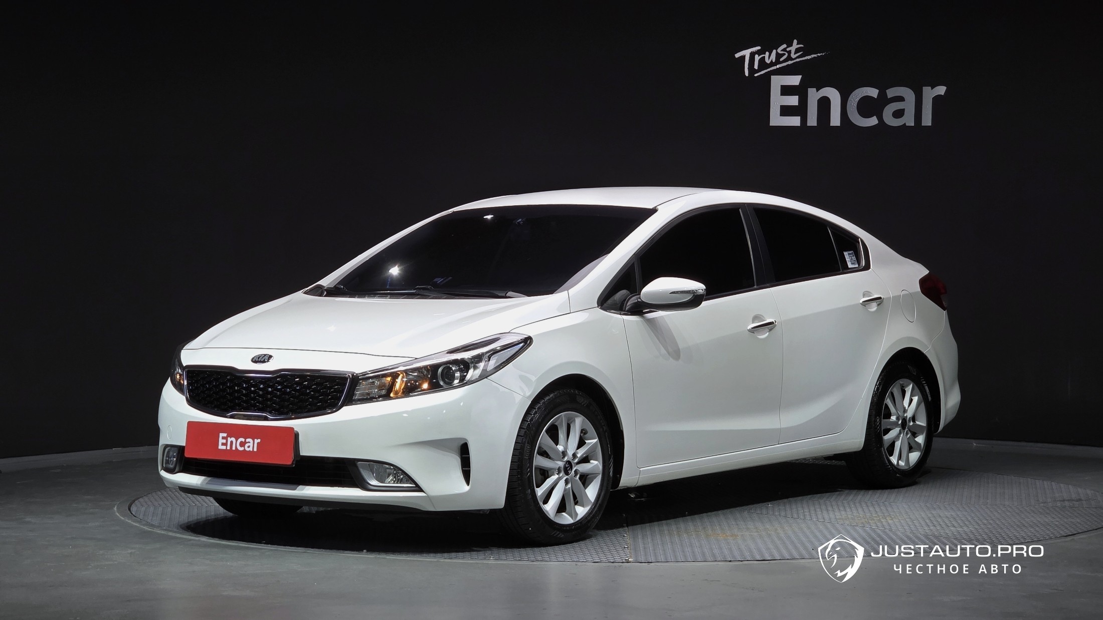 Автомобиль Kia K3