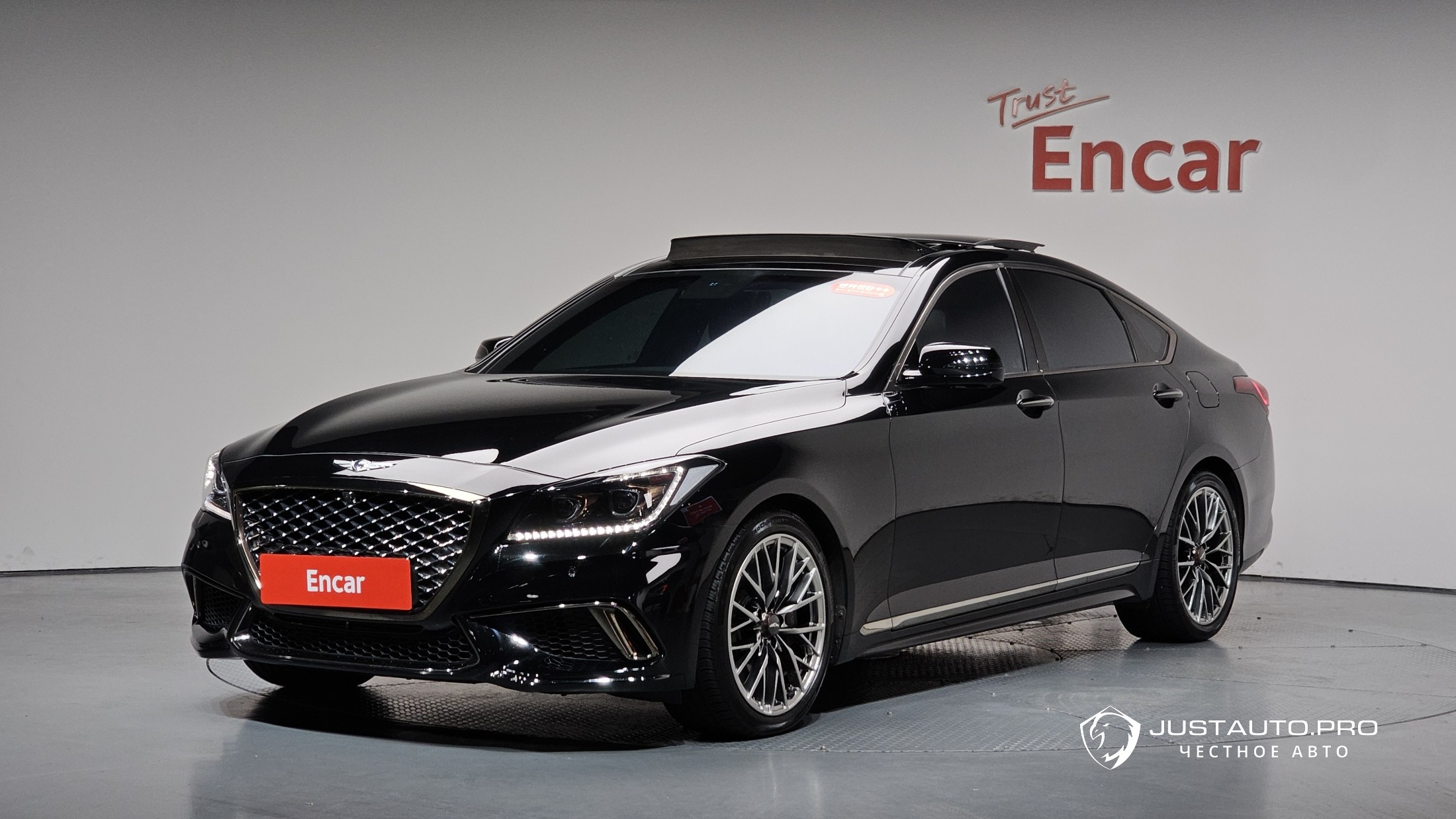 Автомобиль Genesis G80