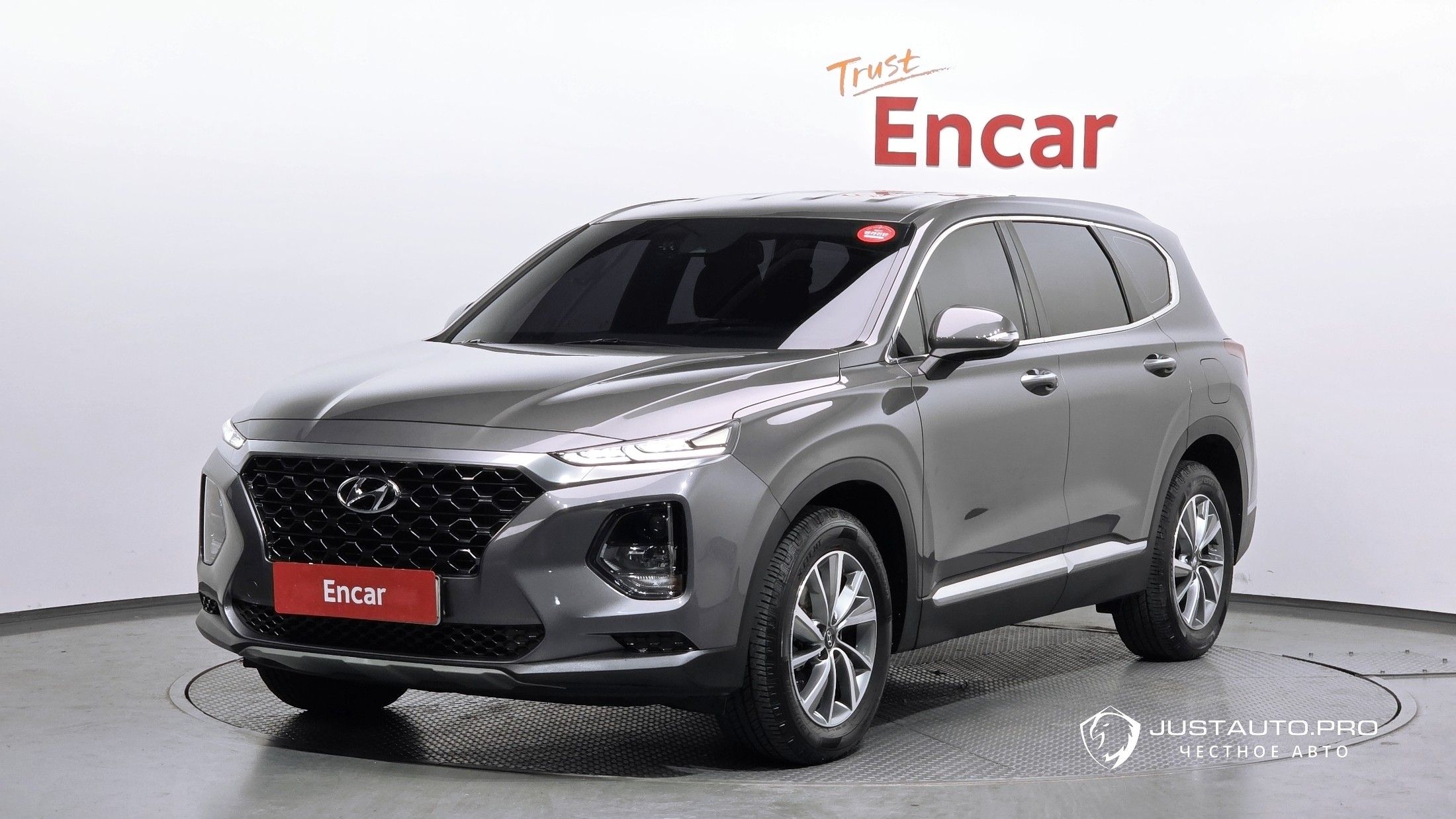 Автомобиль Hyundai Santafe