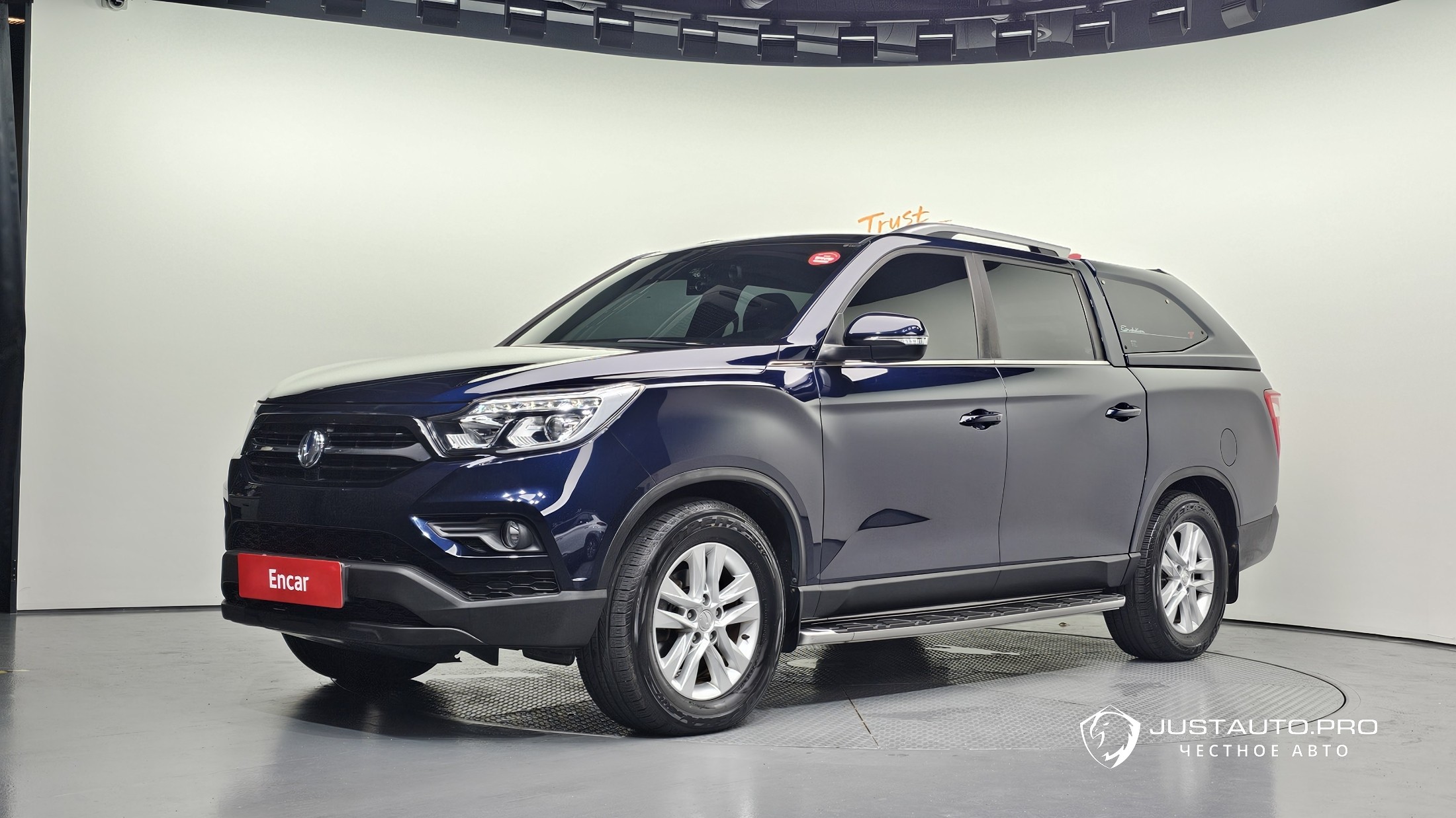 Автомобиль KG_Mobility_Ssangyong Rexton