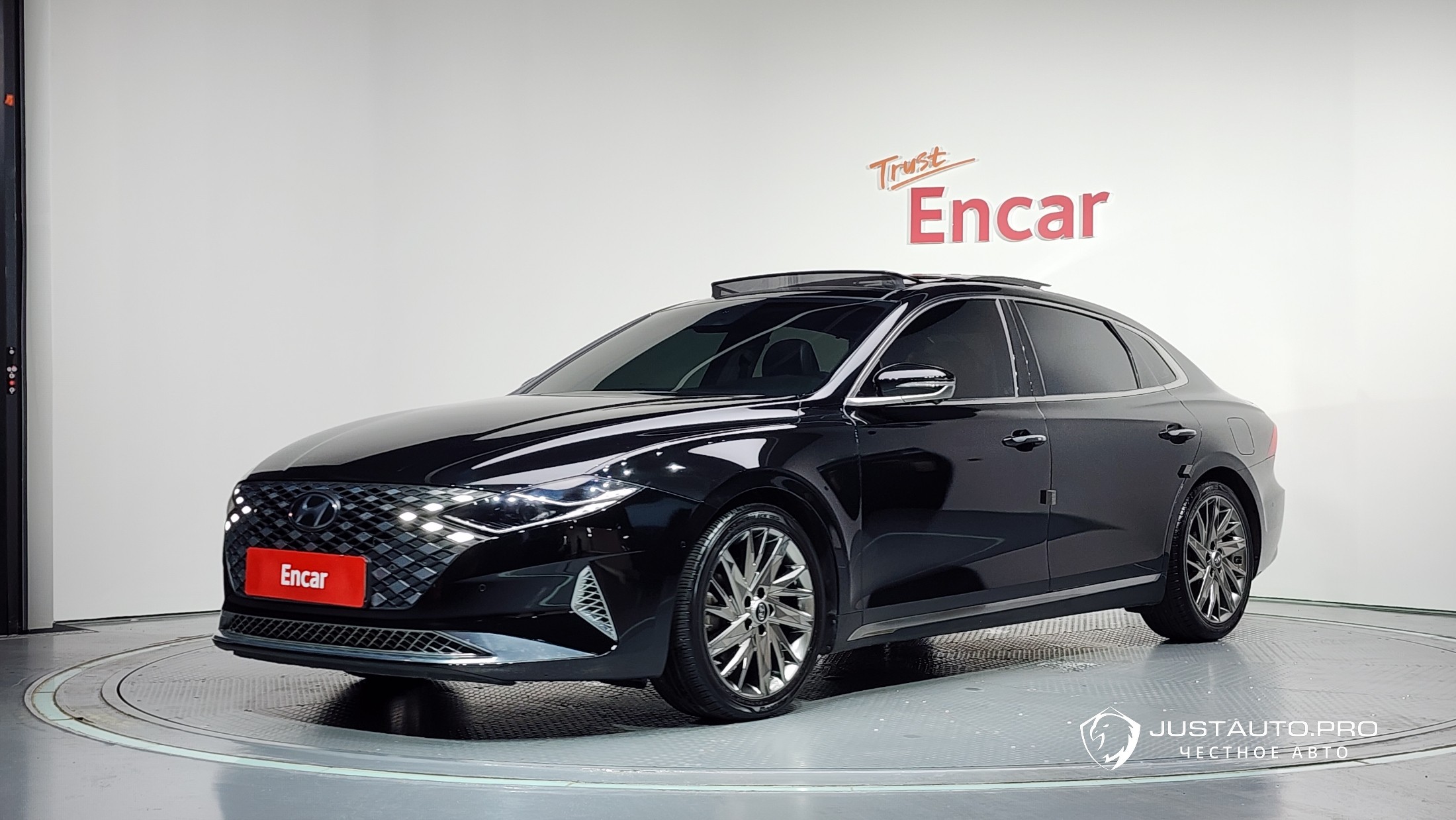 Автомобиль Hyundai Grandeur